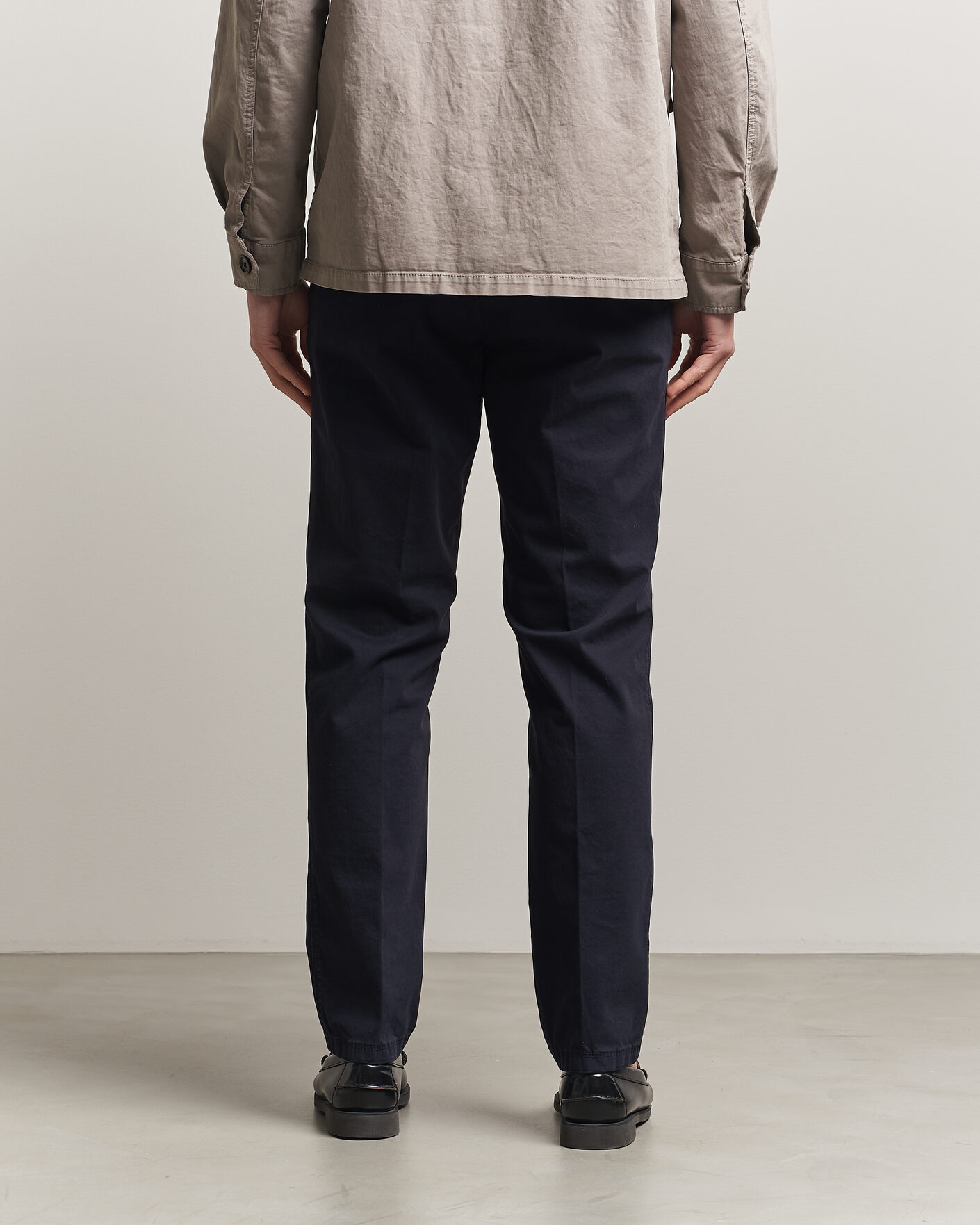 Men | Trousers | Oscar Jacobson | Danik Cotton Trousers Navy
