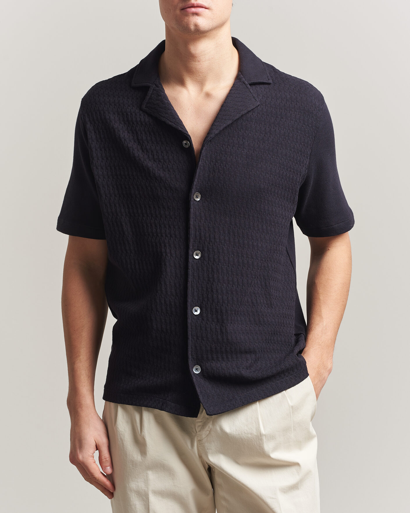 Oscar Jacobson Kirk Knitted Short Sleeve Shirt Navy at CareOfCarl.com