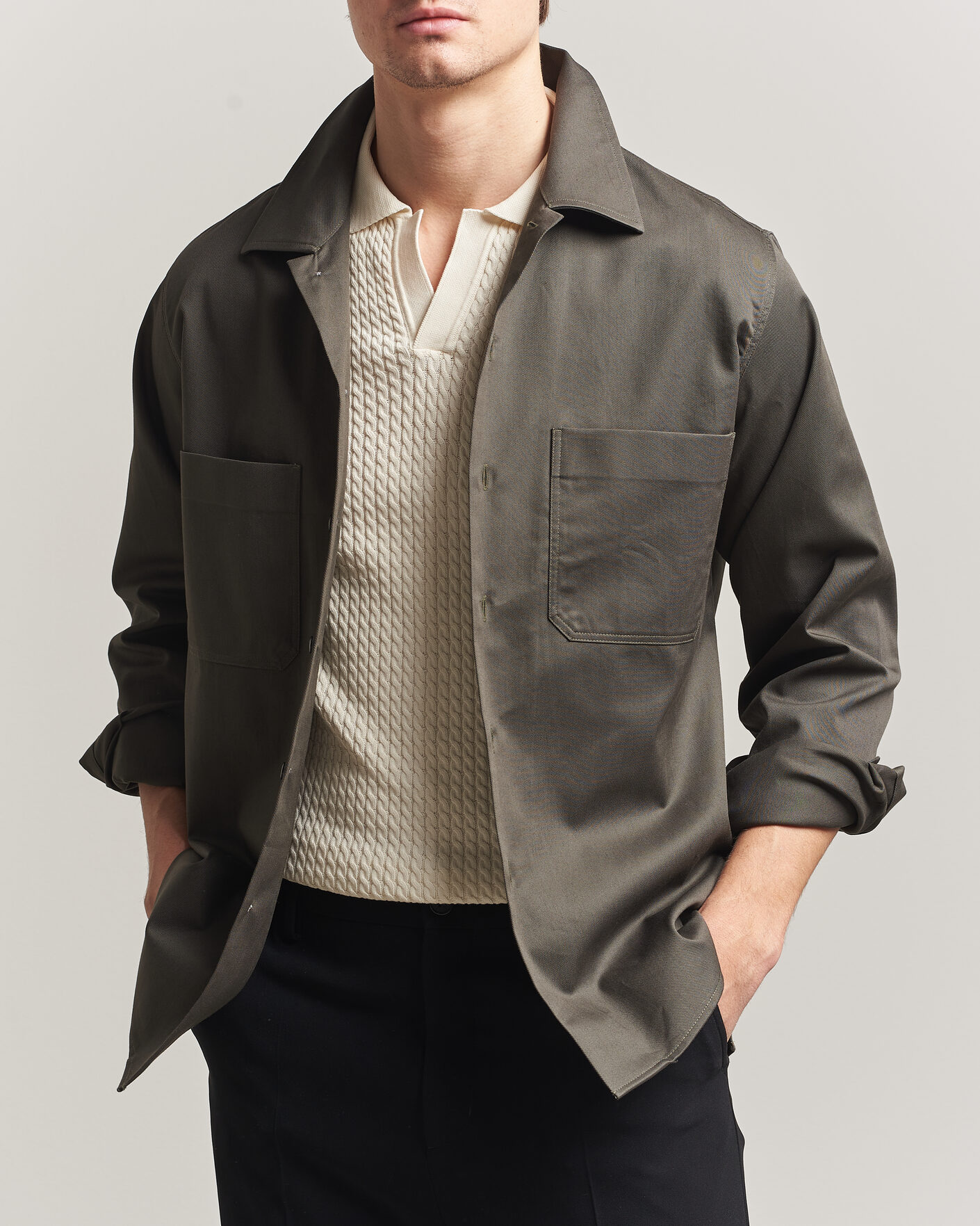 Men | Shirts | Oscar Jacobson | Straight Fit Bowling Collar Cotton Shirt Olive