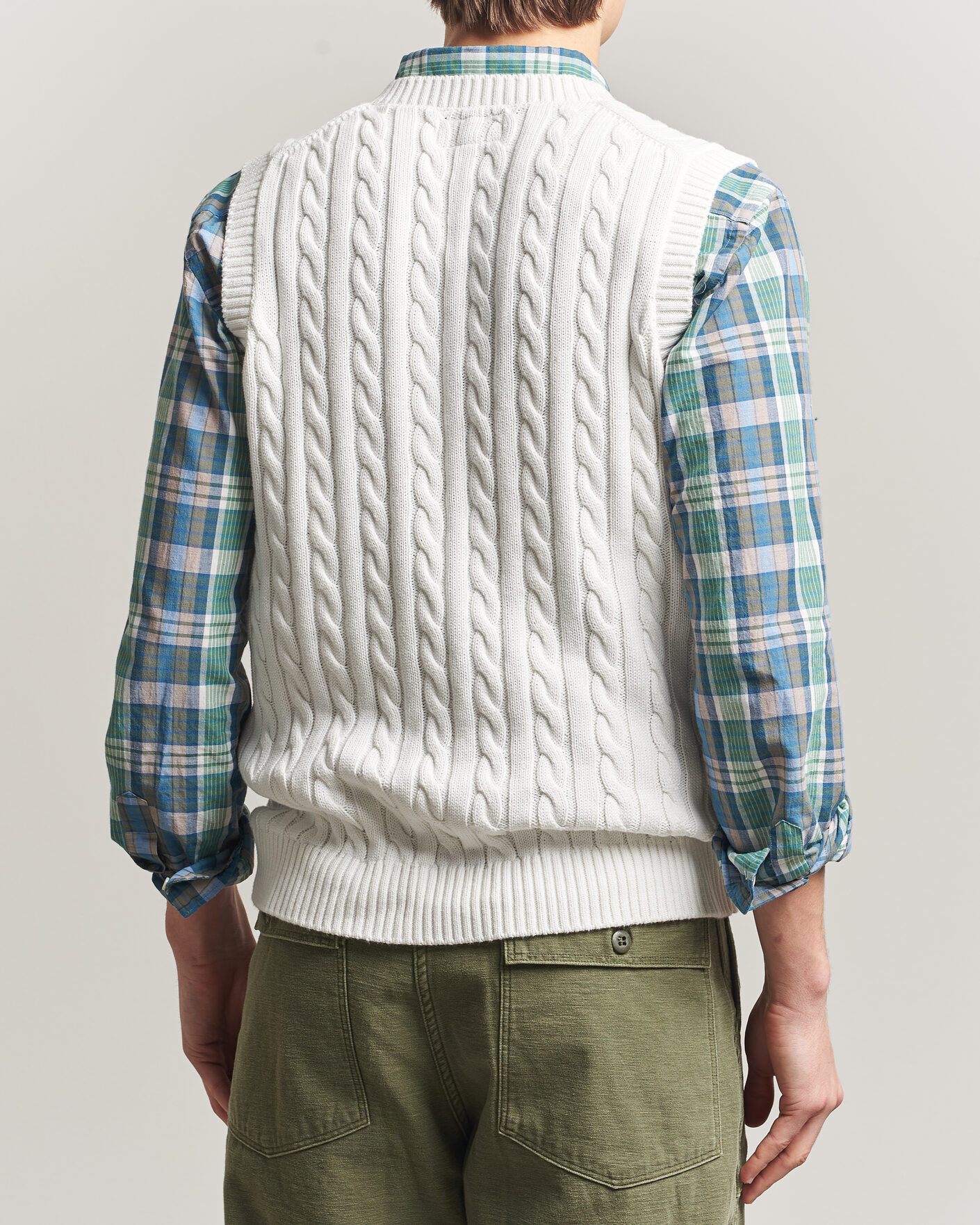 BEAMS PLUS Cable Knit Vest White at CareOfCarl.com