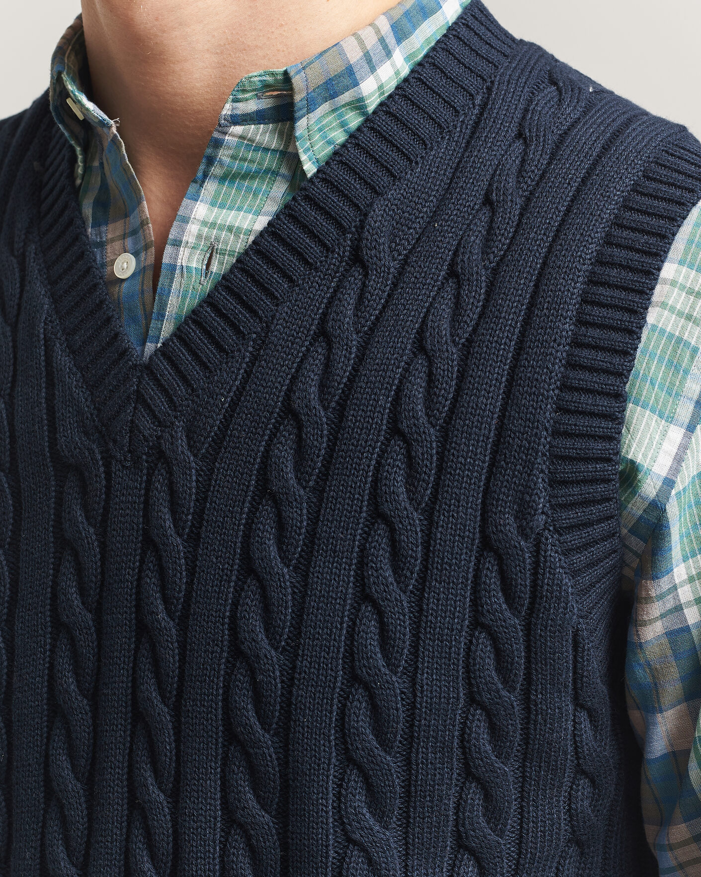 BEAMS PLUS Cable Knit Vest Navy at CareOfCarl.com