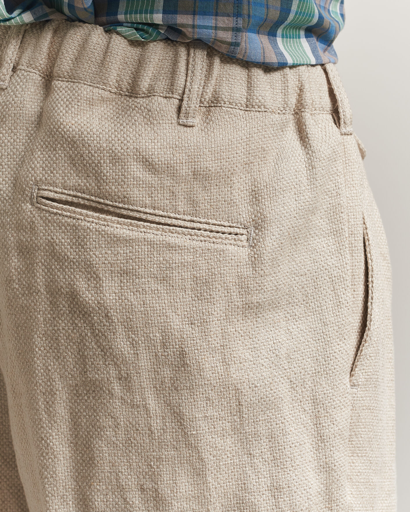 Men | Trousers | BEAMS PLUS | Cotton/Linen Pleated Trousers Off White
