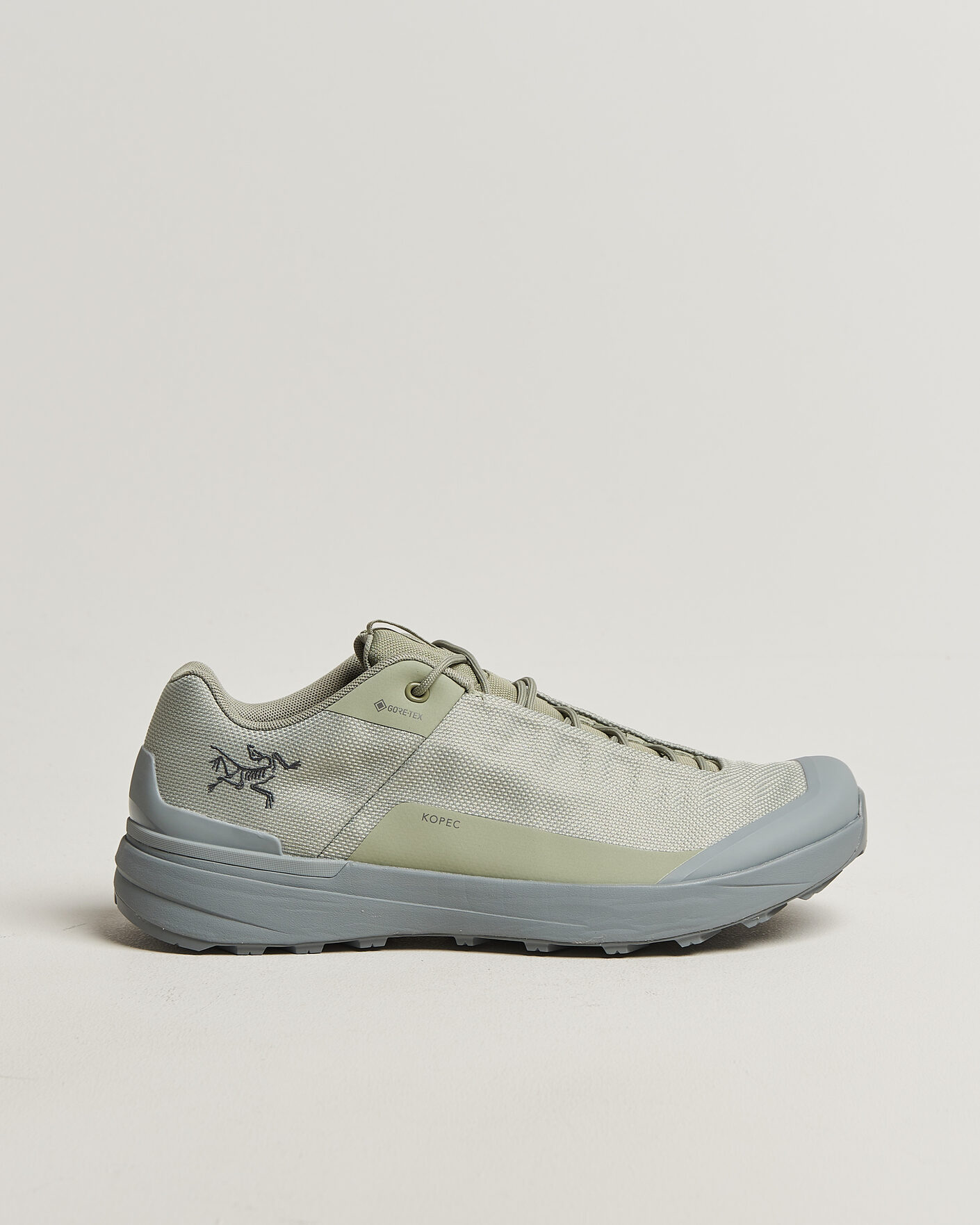 Arc'teryx Kopec Gore-Tex Trail Sneaker Habitat/Void at CareOfCarl.com Arc'teryx Kopec Gore-Tex Trail Sneaker Habitat/Void at CareOfCarl.com