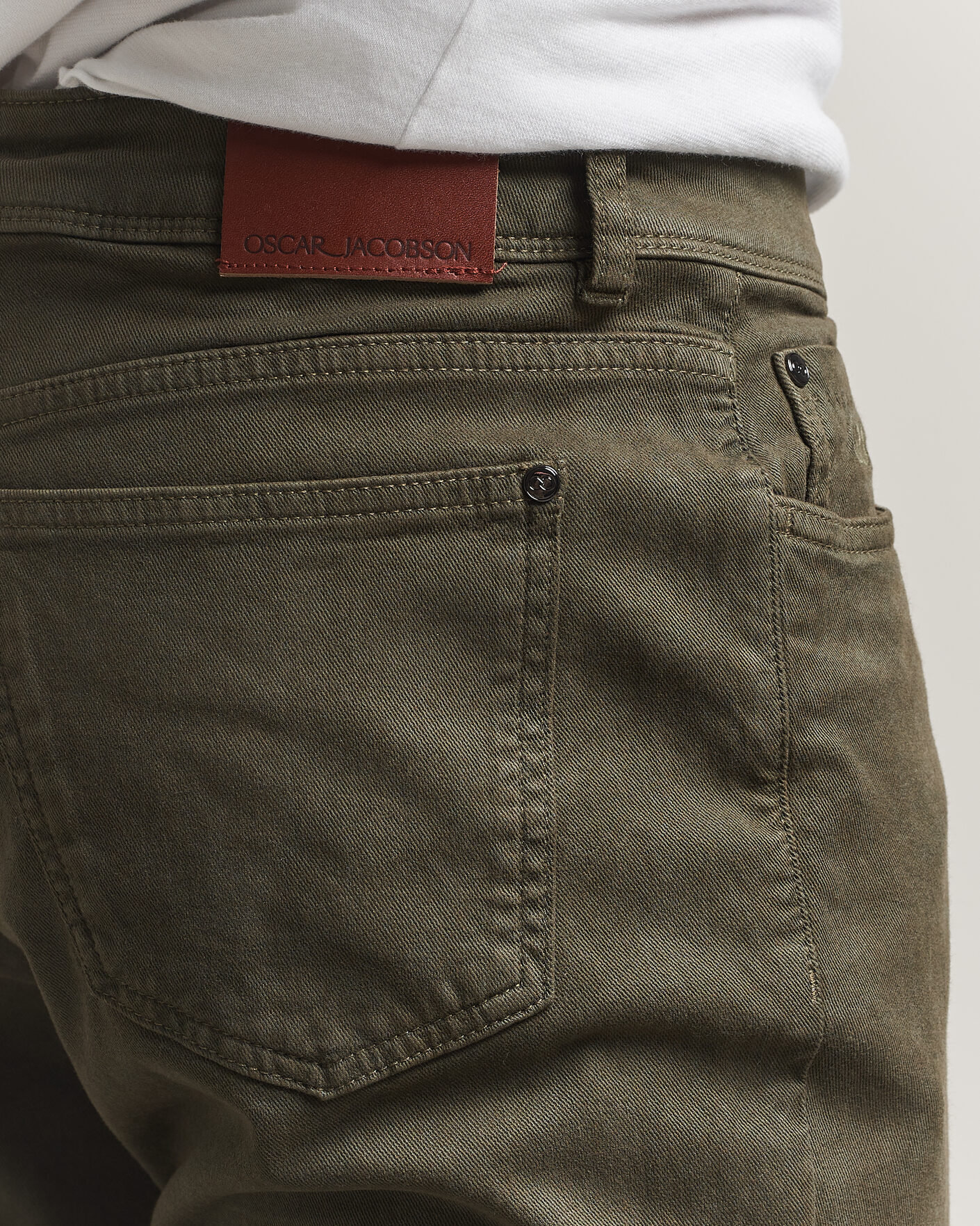 Men | Trousers | Oscar Jacobson | Slim Fit 5-Pocket Chino Olive
