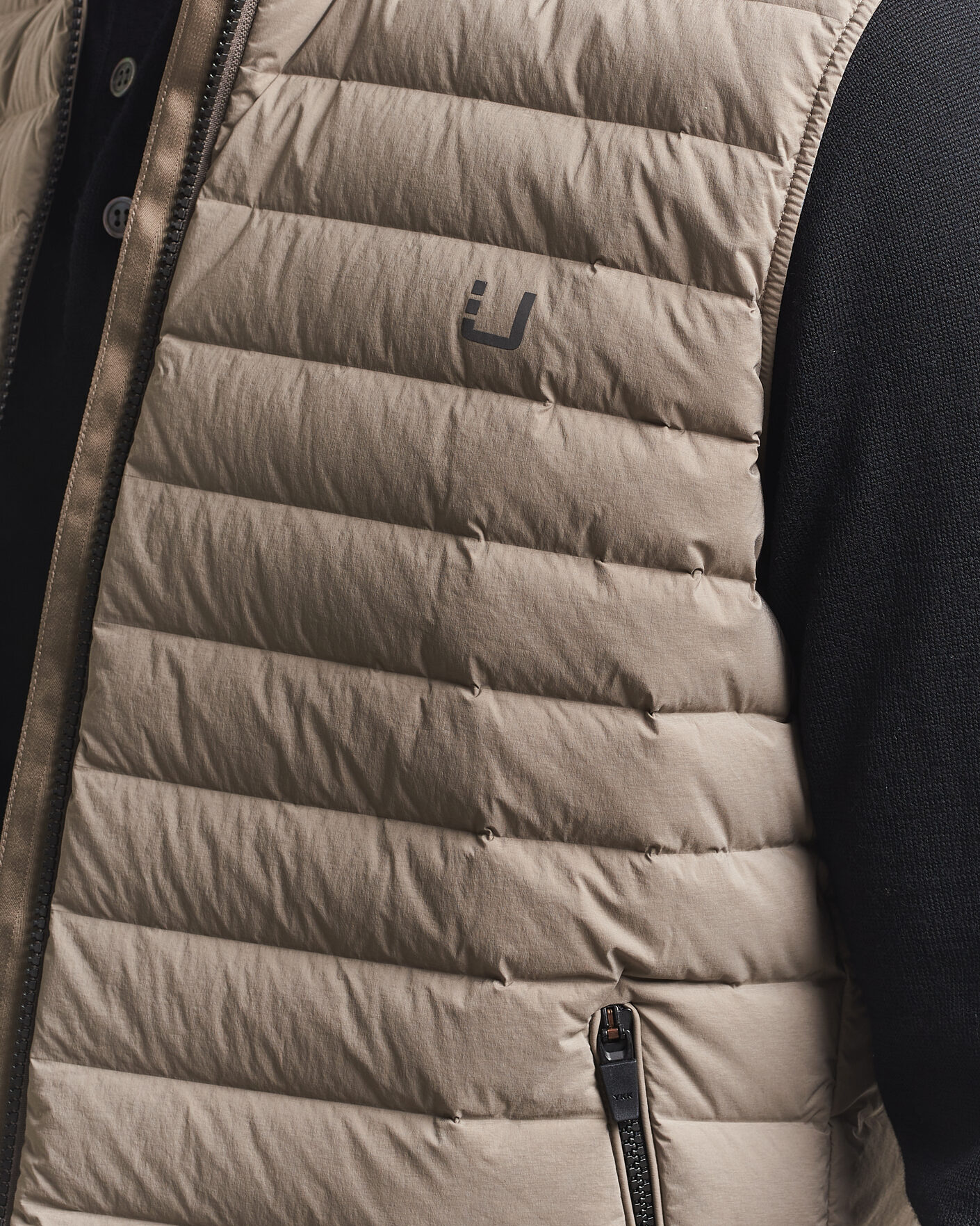 Men | Gilets | UBR | Super Sonic Vest Driftwood