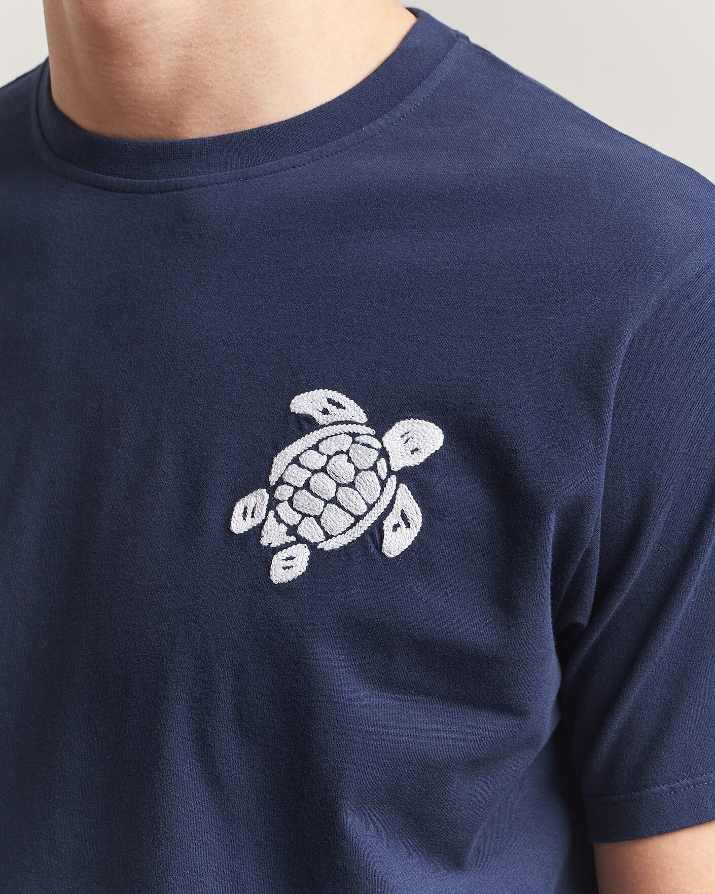 Men | T-Shirts | Vilebrequin | Embroidered Crew Neck T-Shirt Bleu Marine