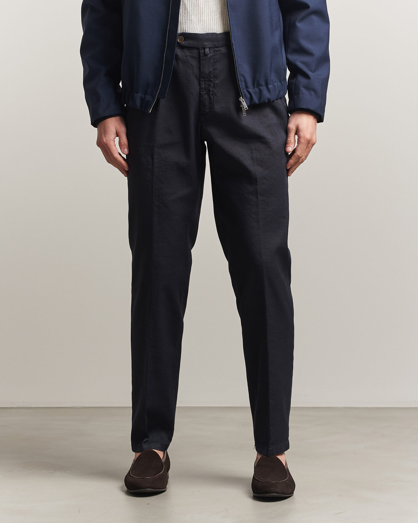 Briglia 1949 Pleated Linen Trousers Navy at CareOfCarl.com