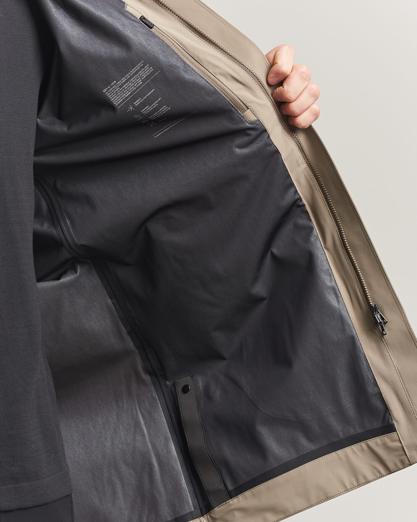 Men | Coats & Jackets | Scandinavian Edition | Key II Waterproof Coat Sand