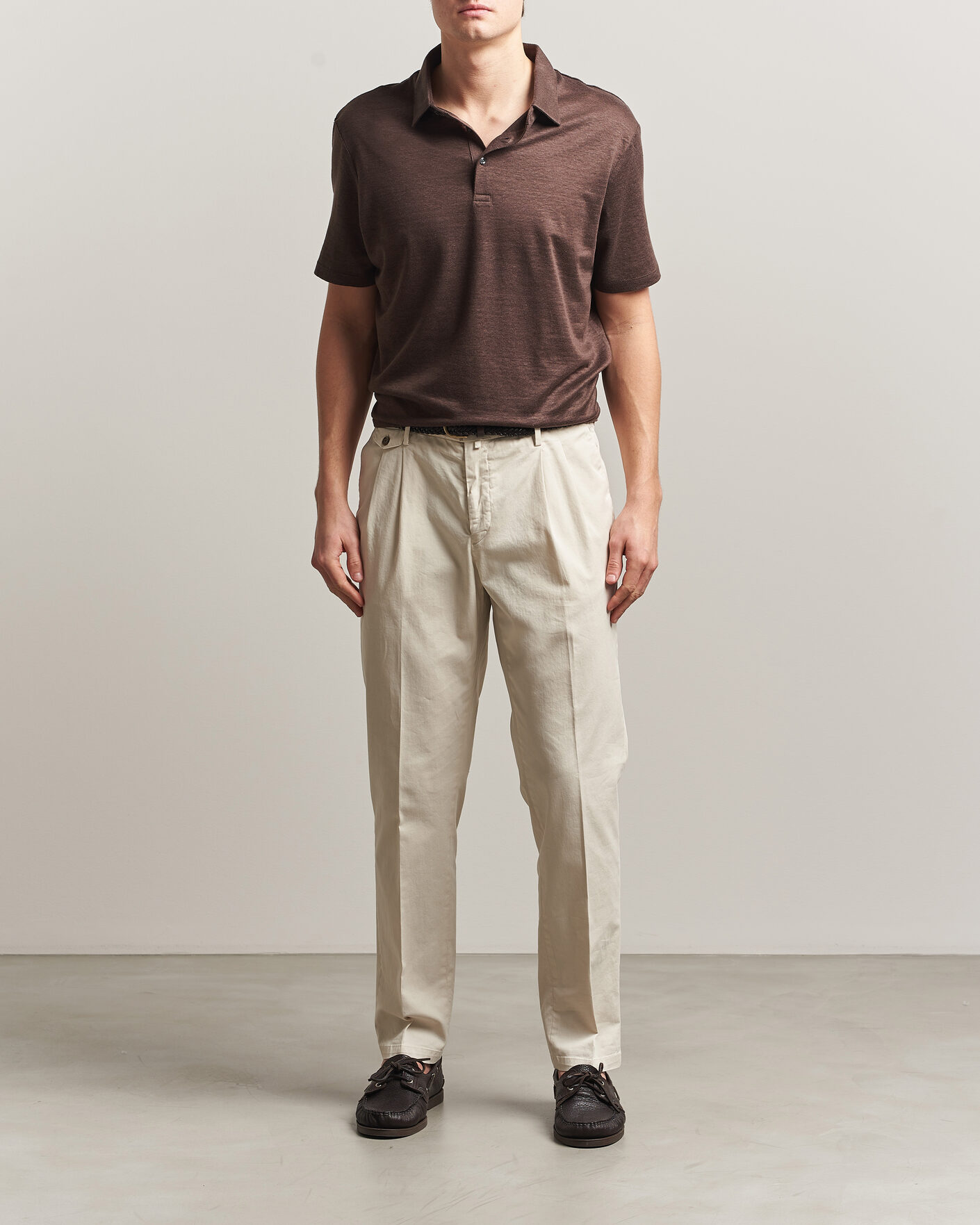 Men | Polo Shirts | Charles Tyrwhitt | Short Sleeve Linen Polo Chocolate Brown