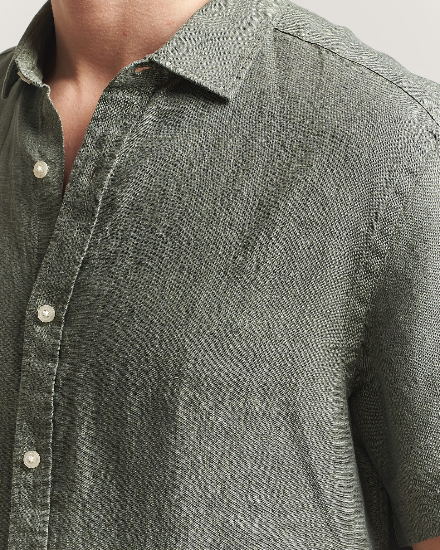 Men | Shirts | Charles Tyrwhitt | Pure Linen Short Sleeve Slim Fit Shirt Olive