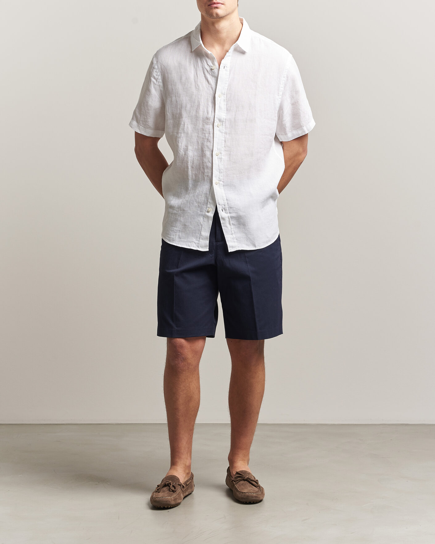 Men | Shirts | Charles Tyrwhitt | Pure Linen Short Sleeve Slim Fit Shirt White