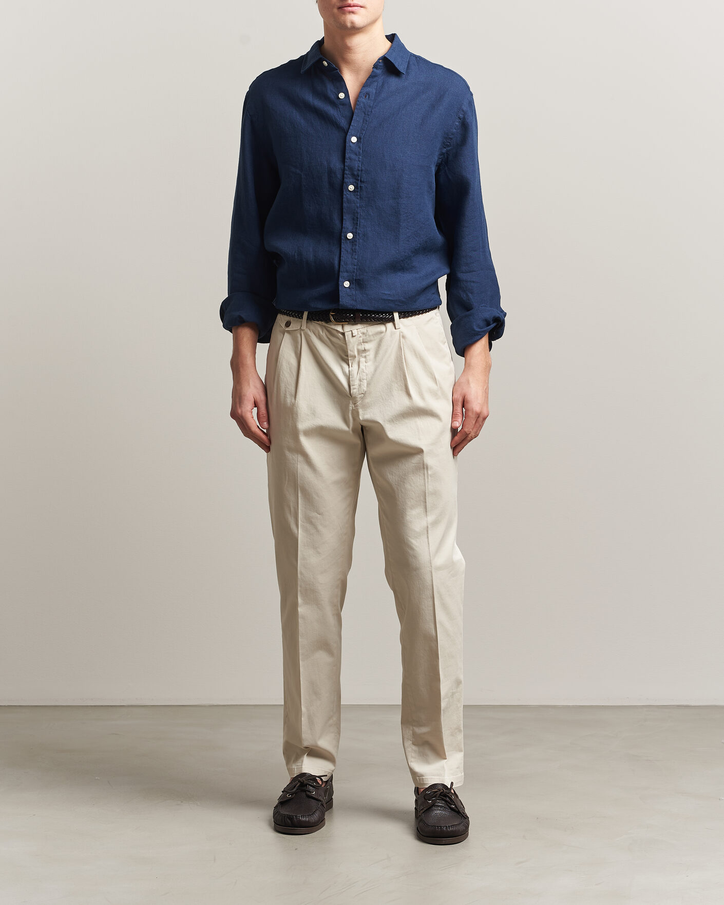 Men | Shirts | Charles Tyrwhitt | Pure Linen Slim Fit Shirt Navy