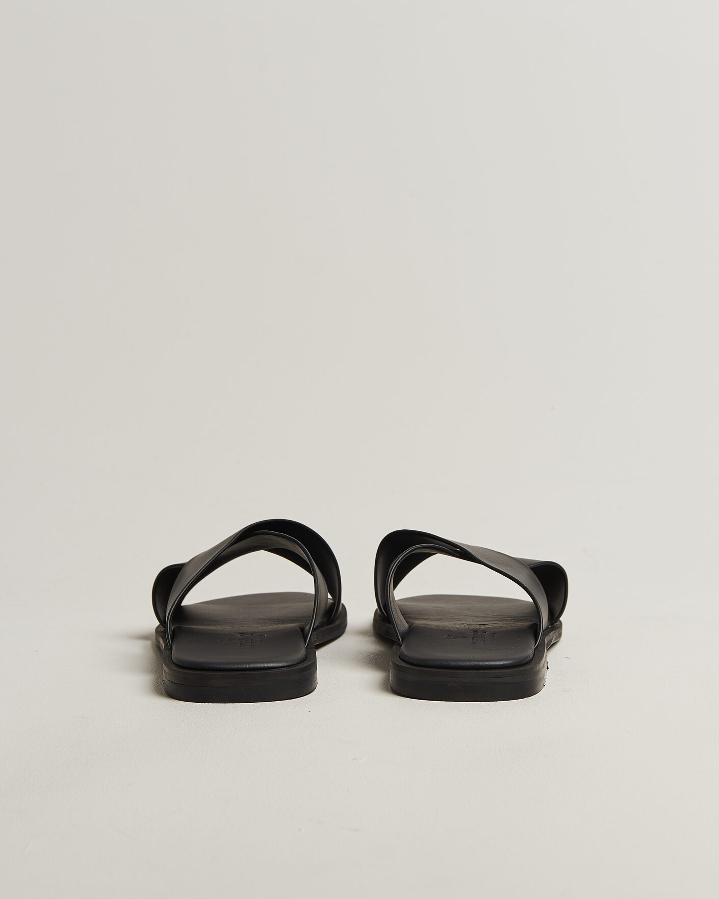 Men | Sandals & Slides | Thera's | Classic Sandals Black Calf