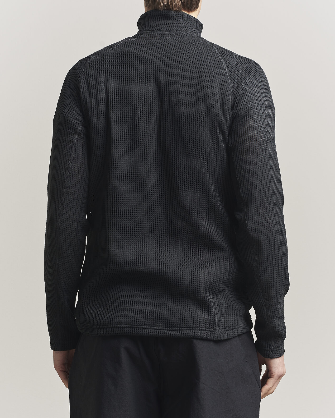 Men | Sweaters & Knitwear | Houdini | Pace Flow Half Zip True Black