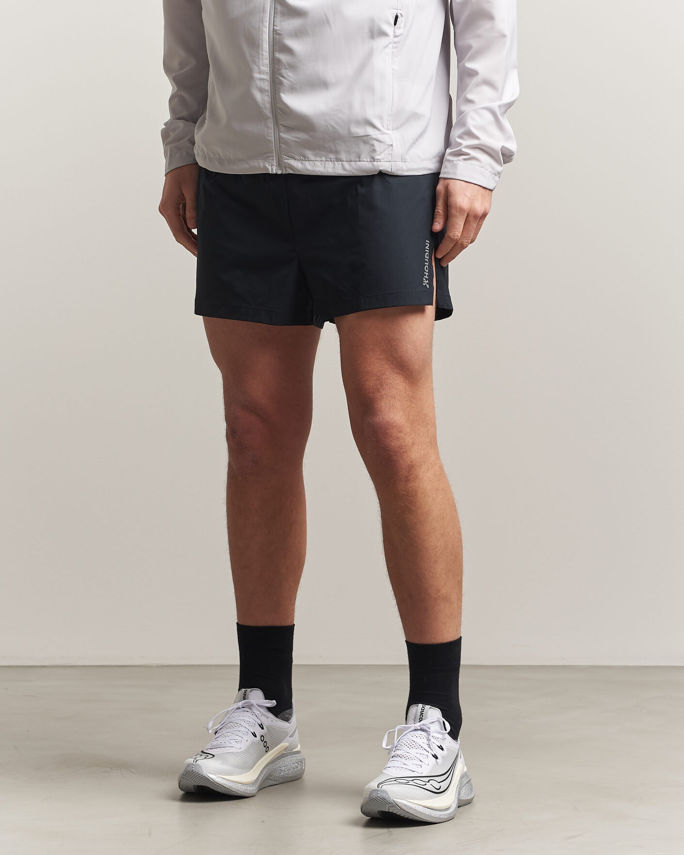 Men | Shorts | Houdini | Pace Split Shorts True Black
