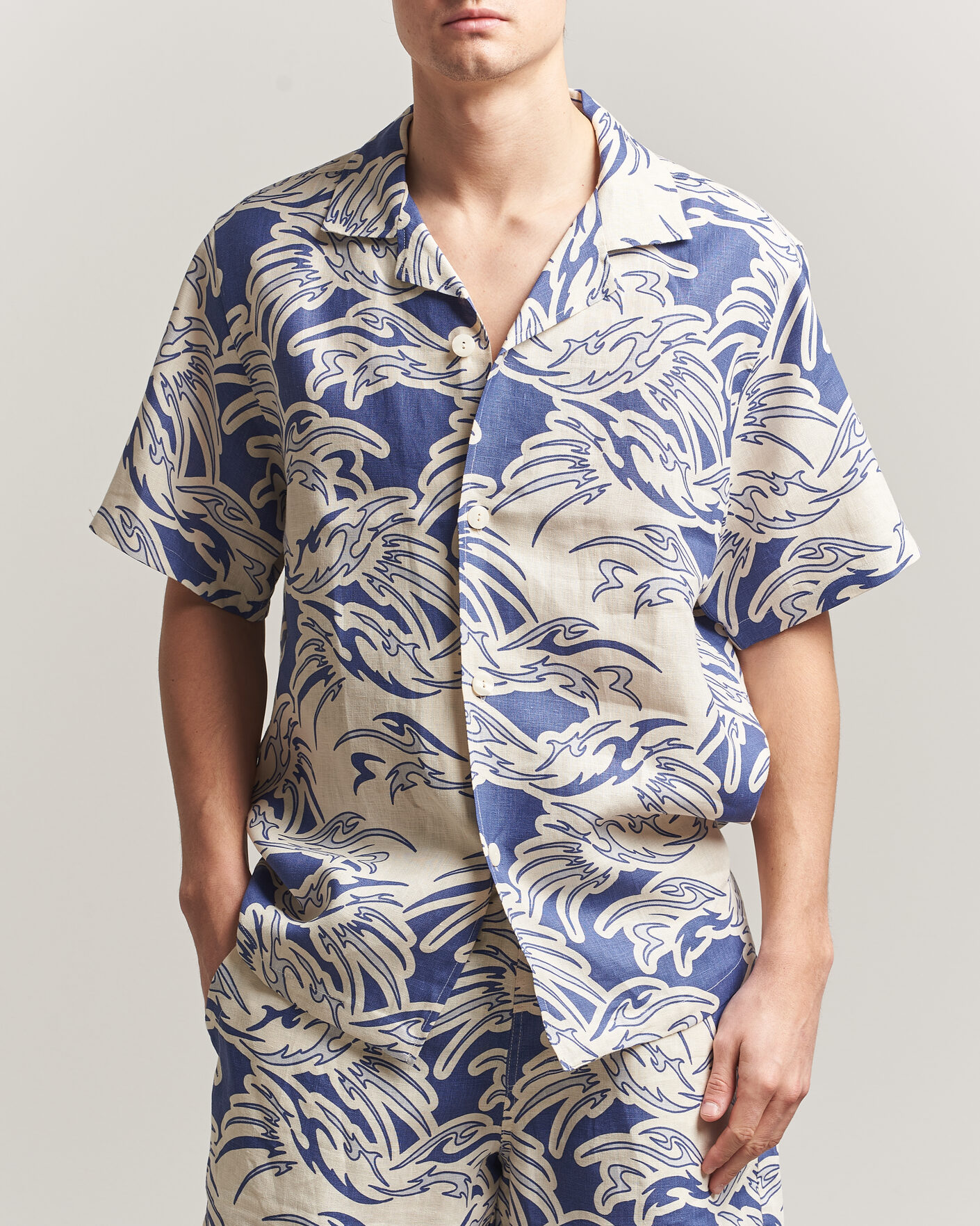 Men | Shirts | OAS | Cuba Short Sleeve Printed Linen Shirt Rouge Blue