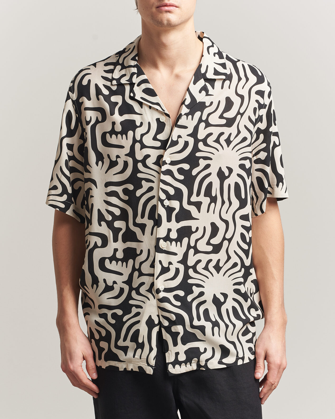 Men | Shirts | OAS | Rocco Viscose Short Sleeve Shirt Loefy