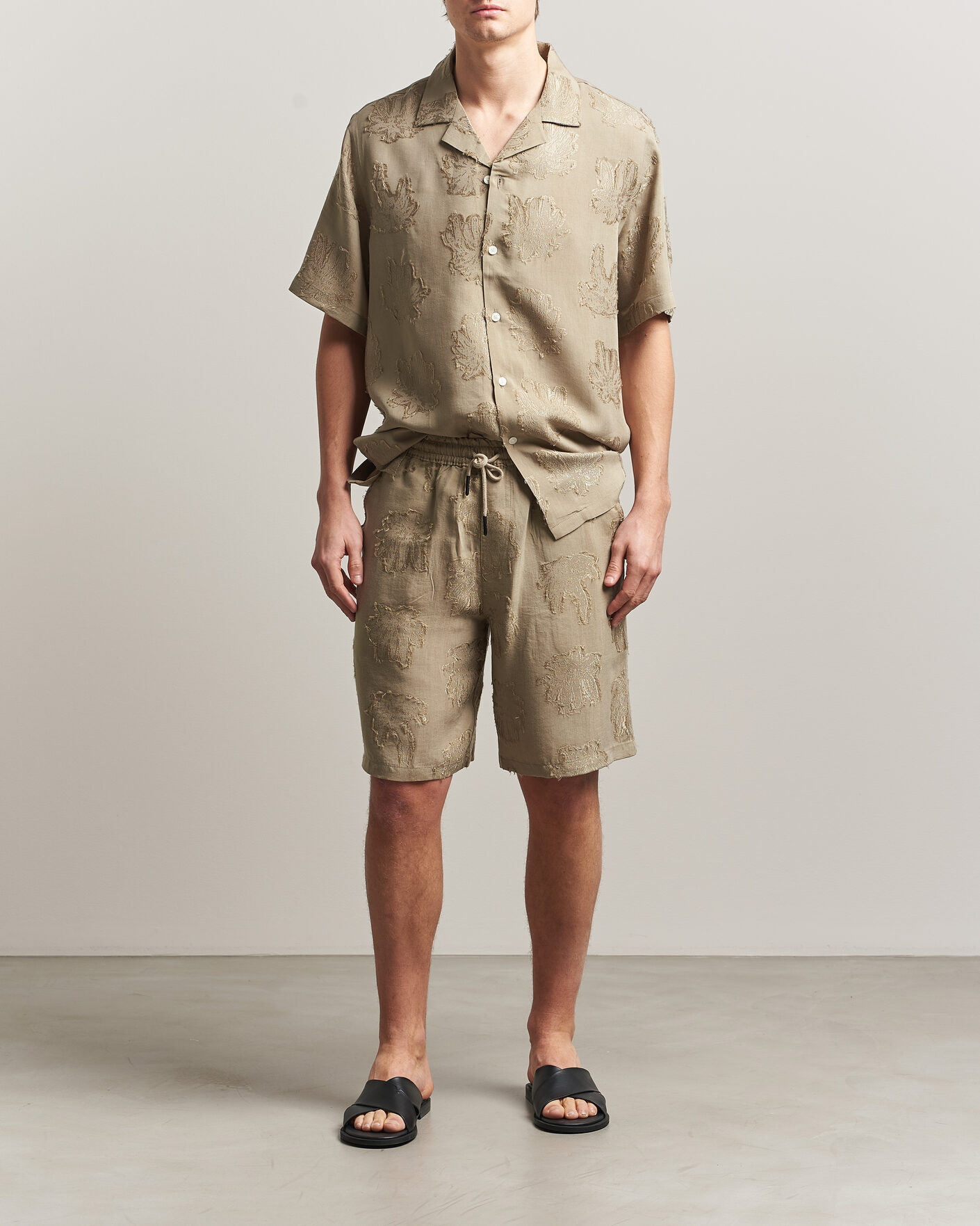 Men | Shirts | OAS | Rocco Lyocell Short Sleeve Shirt Palmoza