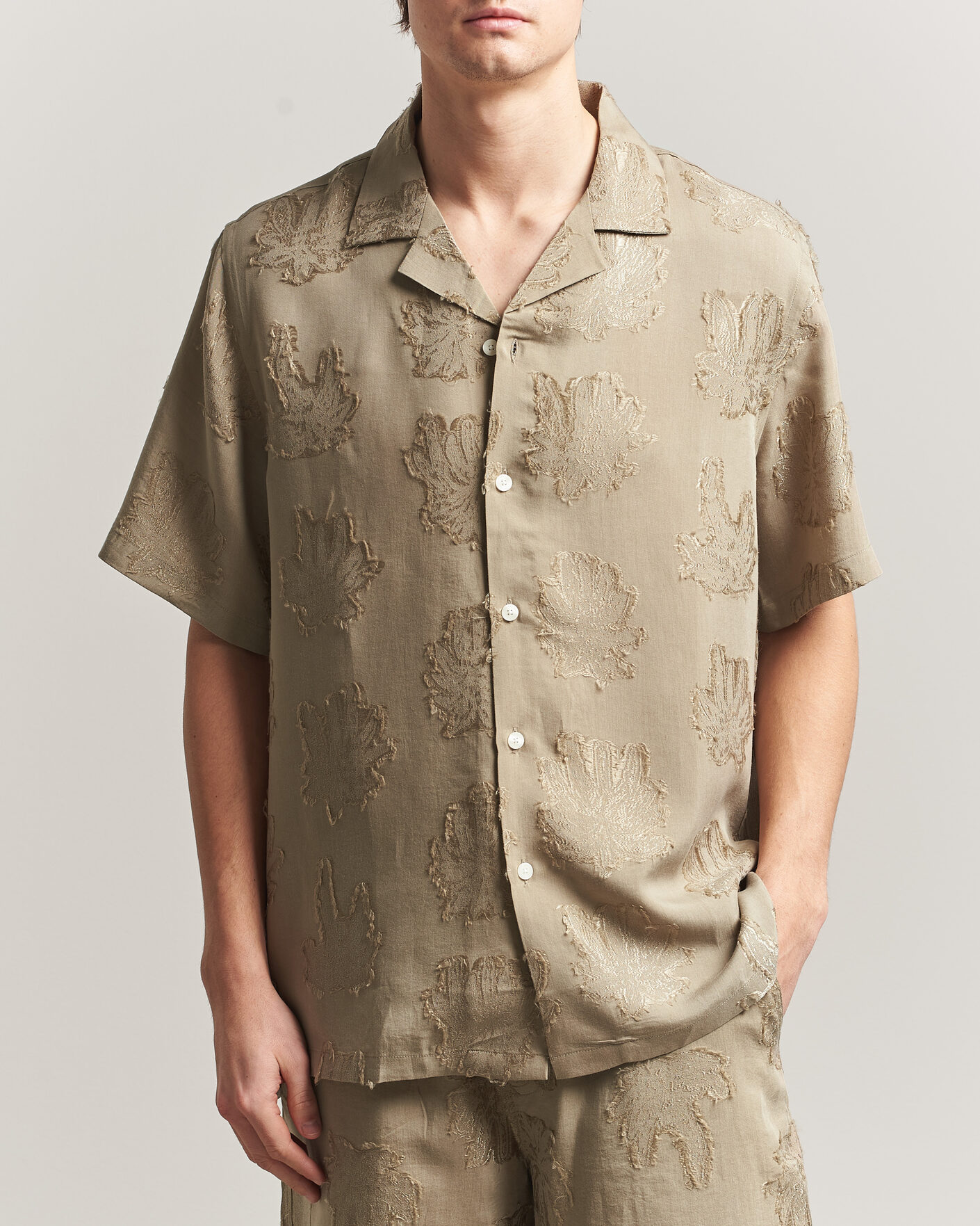 Men | Shirts | OAS | Rocco Lyocell Short Sleeve Shirt Palmoza