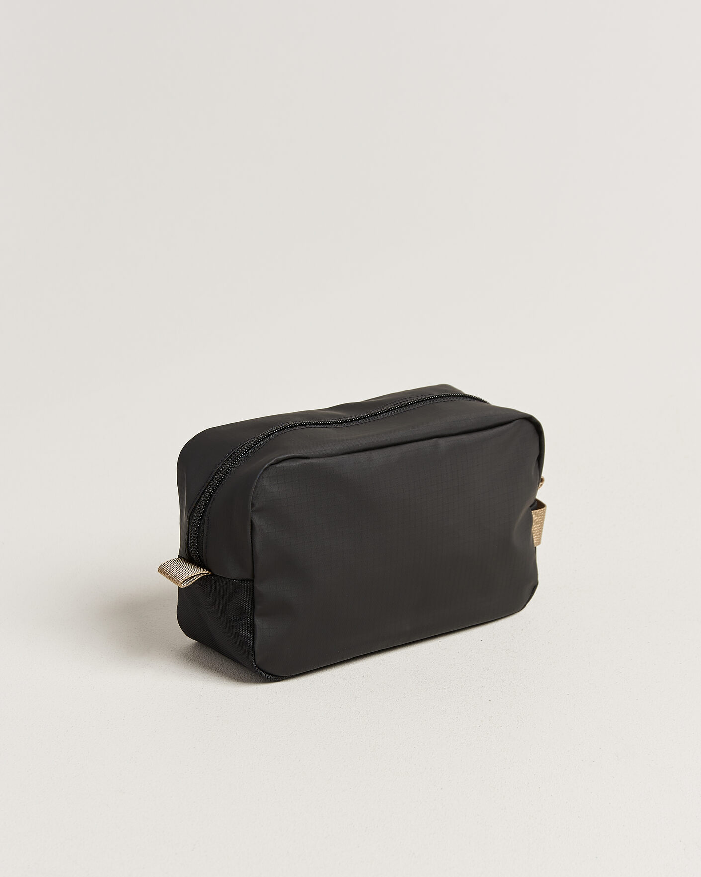 Men | Bags | Filson | All Weather Travel Pack Black