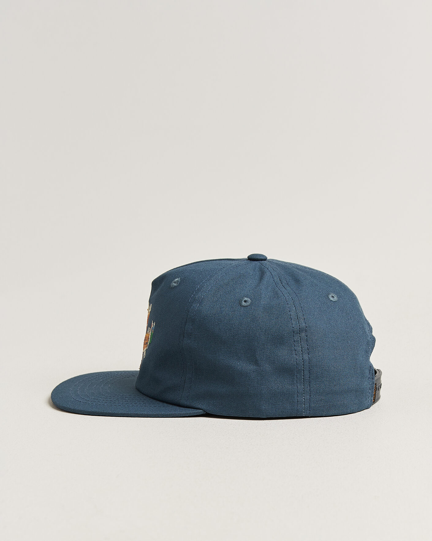 Men | Hats & Caps | Filson | Deer Trucker Cap Dusty Blue