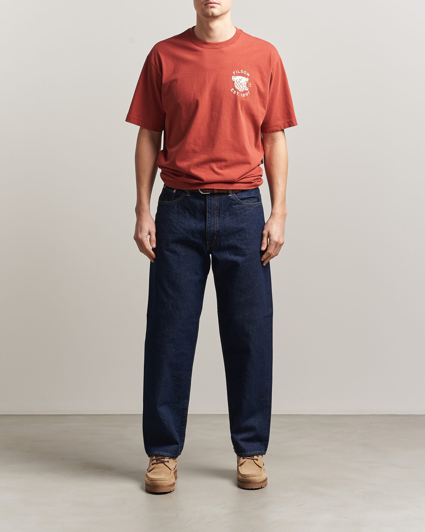 Men | T-Shirts | Filson | Bear Graphic T-Shirt Chili Oil