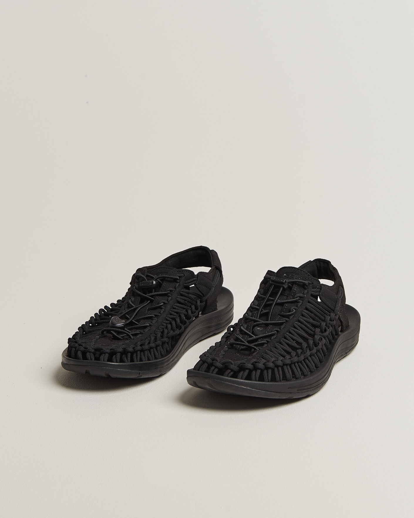 Men | Sandals & Slides | KEEN | Uneek Sneaker Sandal Black