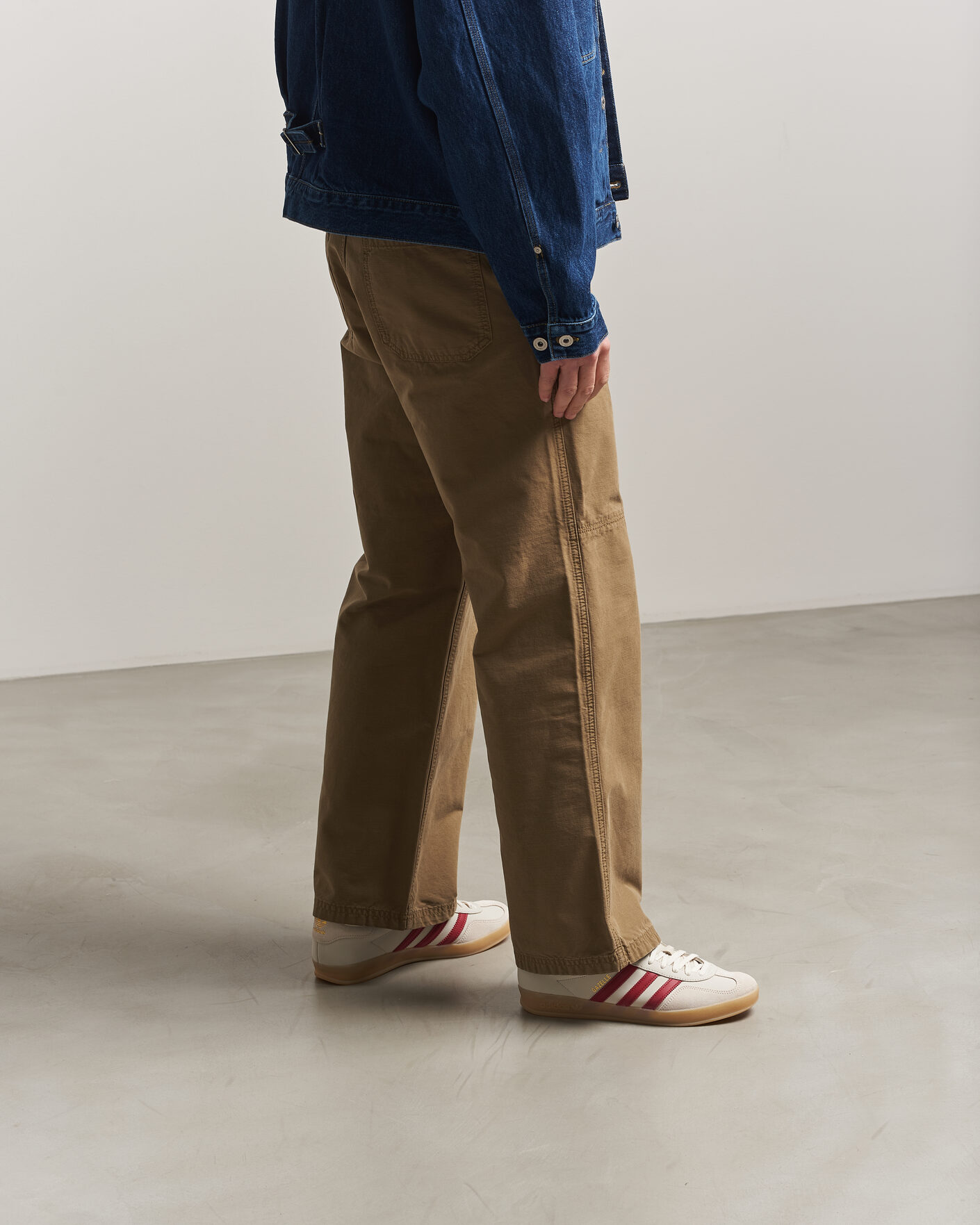 Men | Sneakers | adidas Originals | Gazelle Indoor Sneaker White/Red