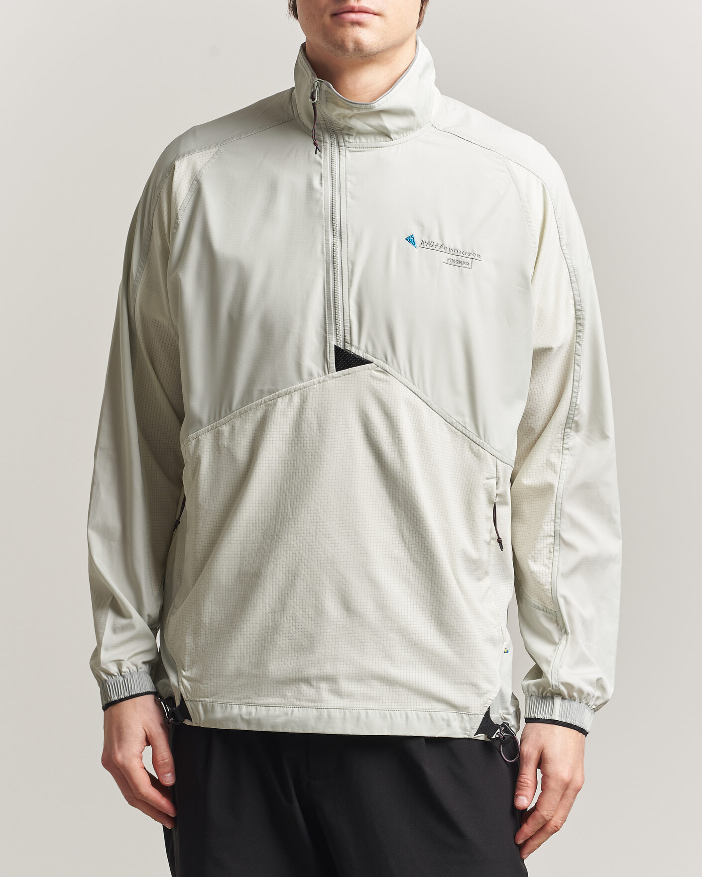 Men | Coats & Jackets | Klättermusen | Vingner Anorak Mercury Blue/Cristal Gree