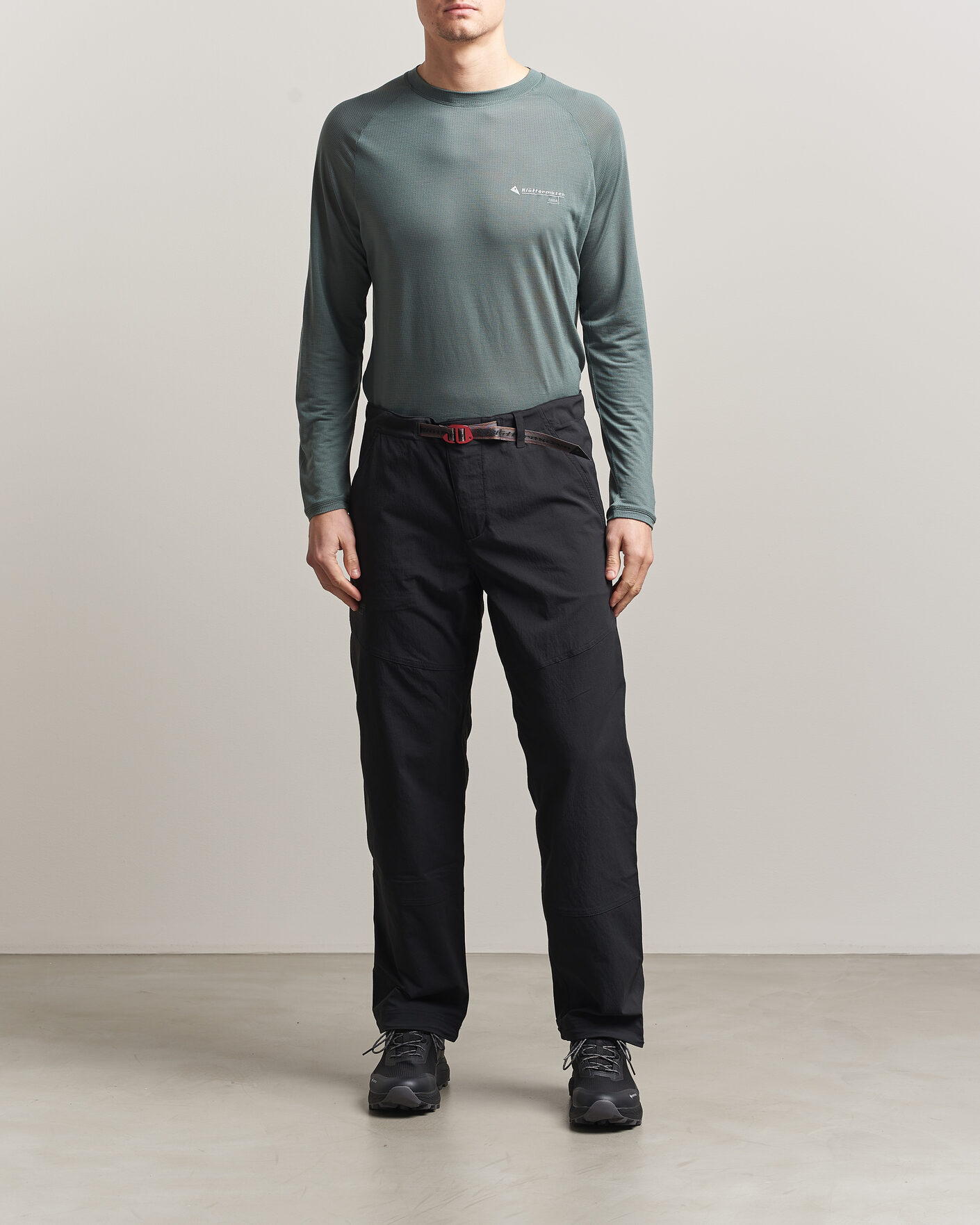 Men | Trousers | Klättermusen | Asar Function Pants Black