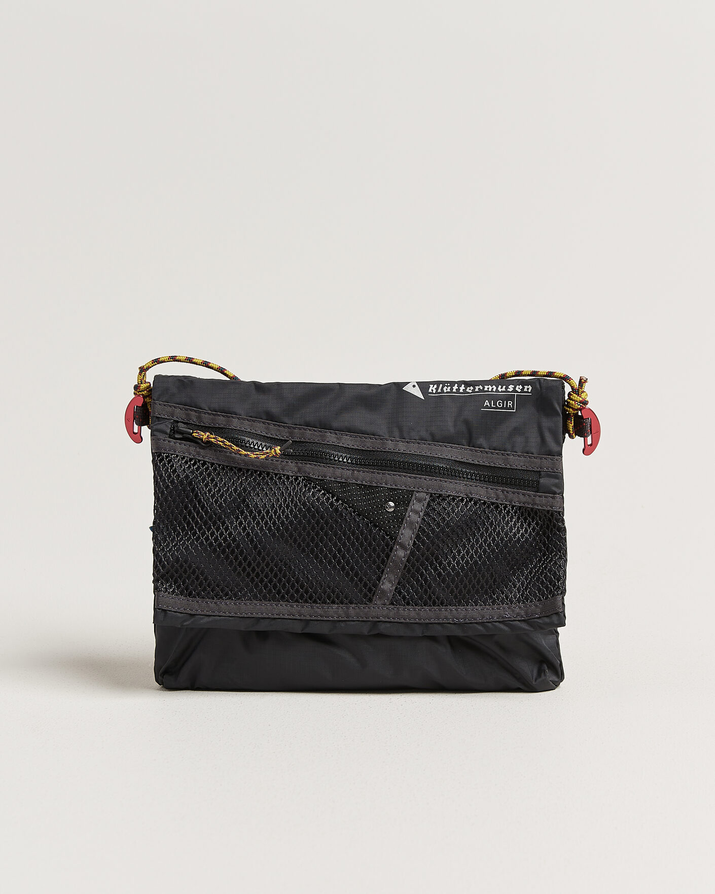 Men | Bags | Klättermusen | Algir Foldover Bag Raven