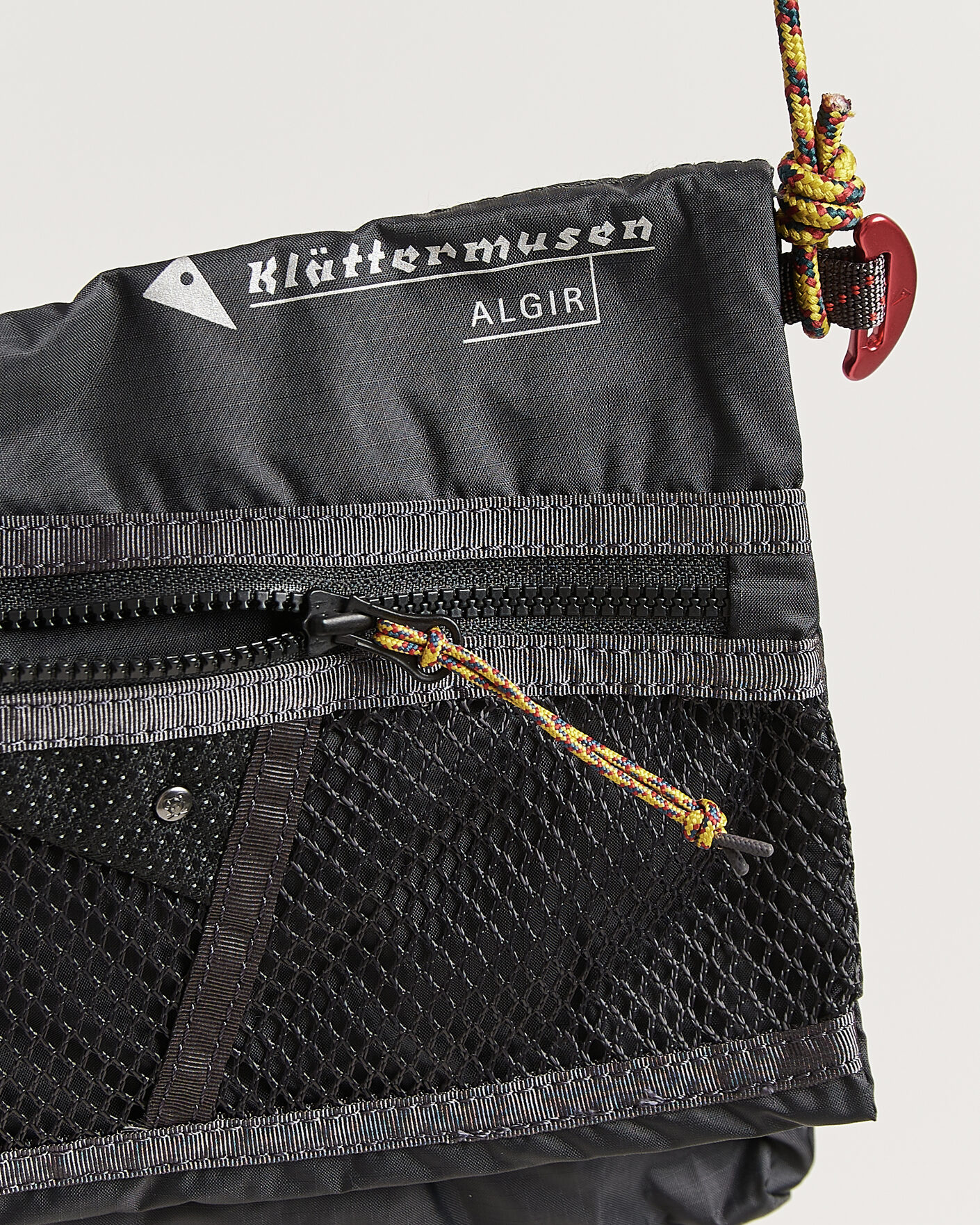 Men | Bags | Klättermusen | Algir Foldover Bag Raven