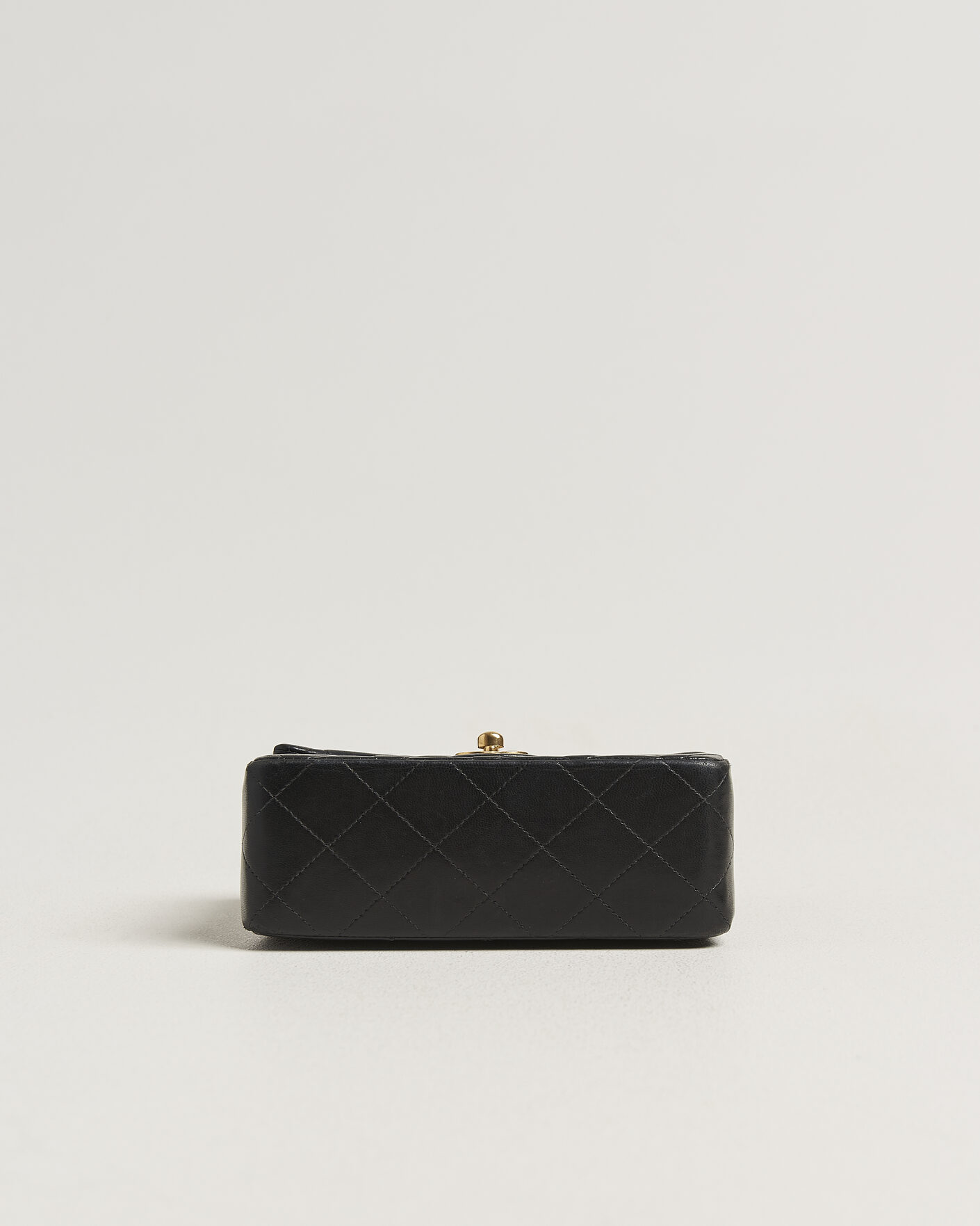 Men | Pre-Owned & Vintage Bags | Chanel Pre-Owned | Classic Mini Single Flap Square Bag Black