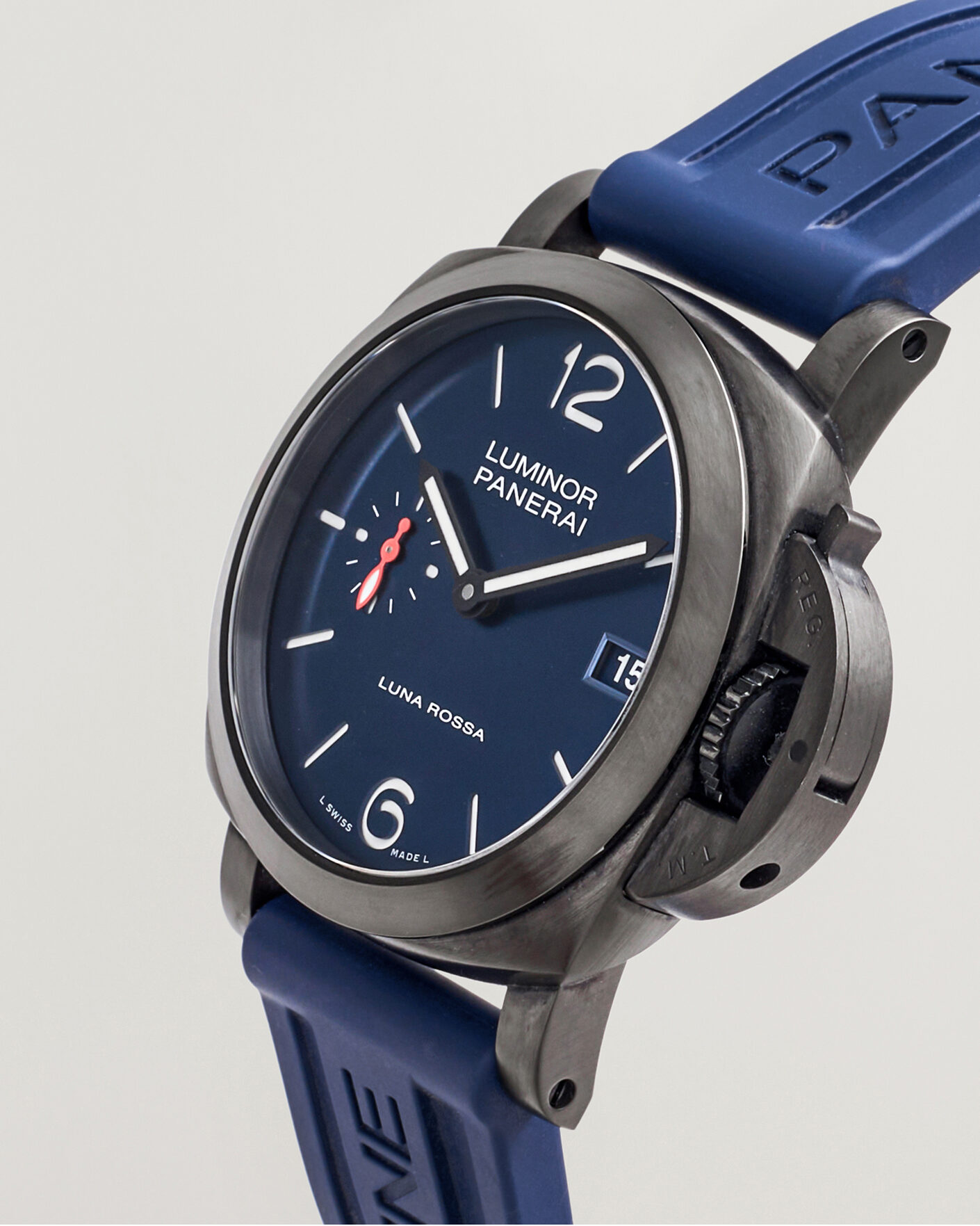 Men | Pre-Owned & Vintage Watches | Panerai Pre-Owned | Luna Rossa 40 