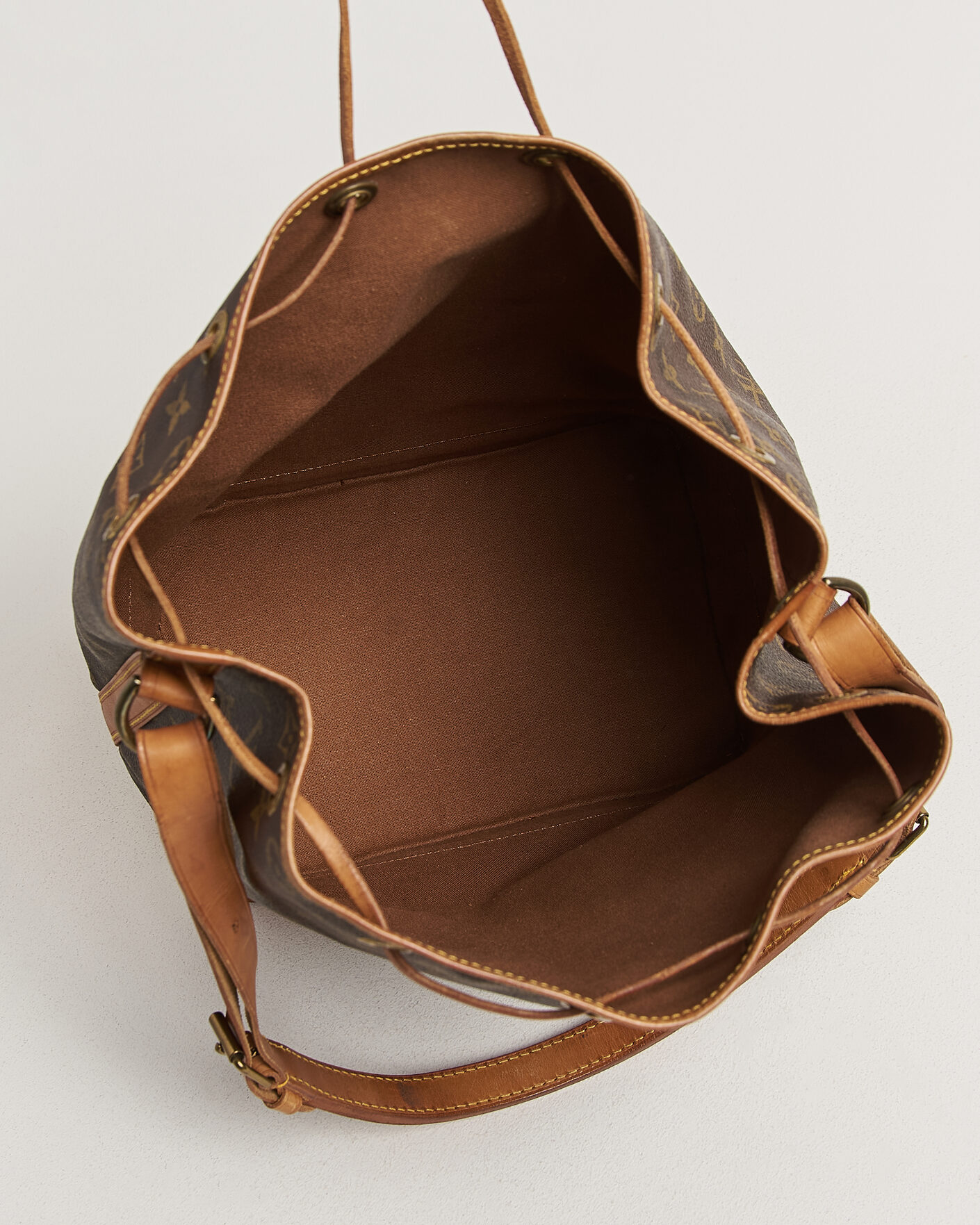 Men | Pre-Owned & Vintage Bags | Louis Vuitton Pre-Owned | Noé Monogram