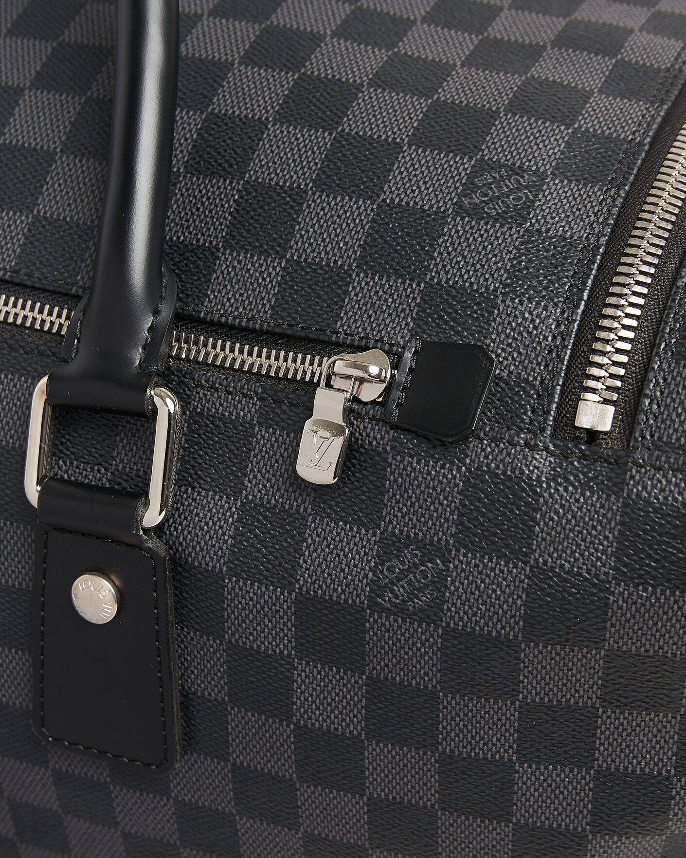 Louis Vuitton Pre-Owned Roadster 50 Damier Graphite at CareOfCarl.com