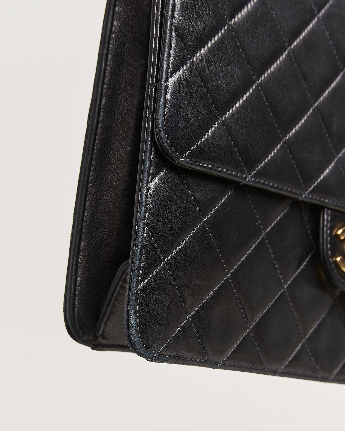 Men | Pre-Owned & Vintage Bags | Chanel Pre-Owned | Single Flap Bag Black