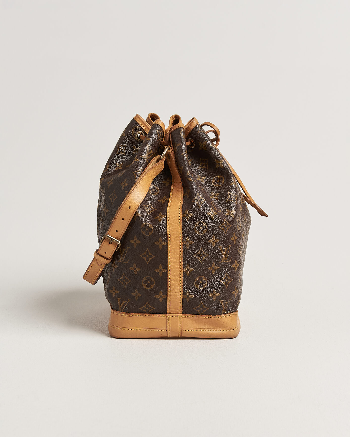 Men | Pre-Owned & Vintage Bags | Louis Vuitton Pre-Owned | Noé Monogram