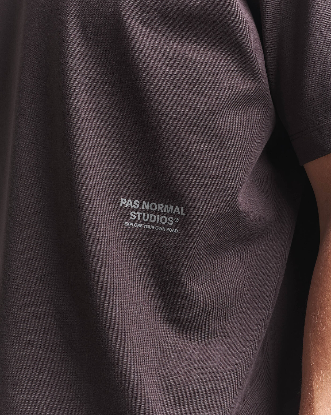 Men | T-Shirts | Pas Normal Studios | Off Race Cotton Tech T-Shirt Dark Purple
