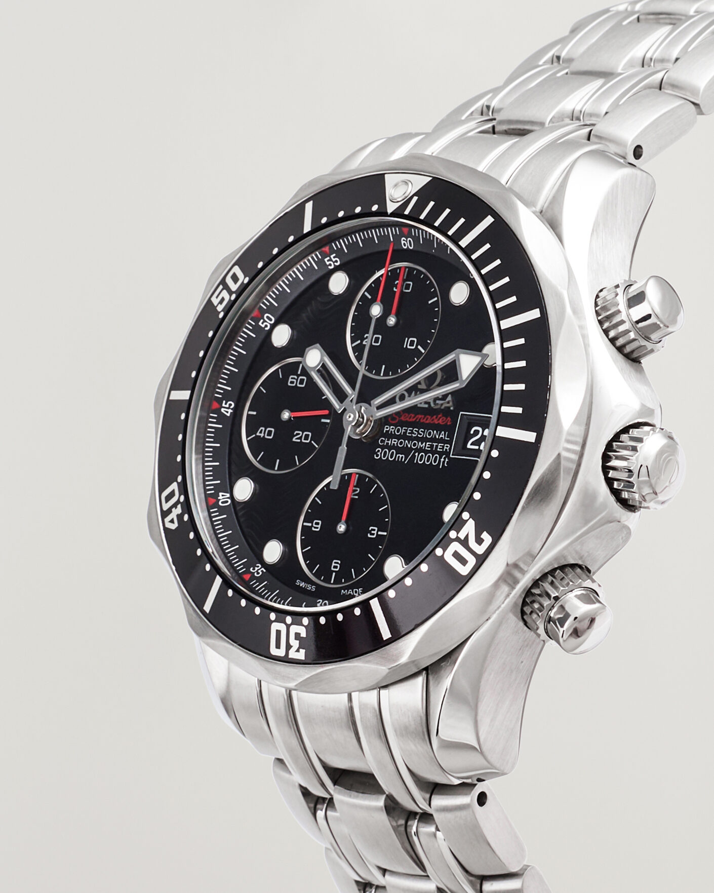 Men | Pre-Owned & Vintage Watches | Omega Pre-Owned | Seamaster 300M Chrono 