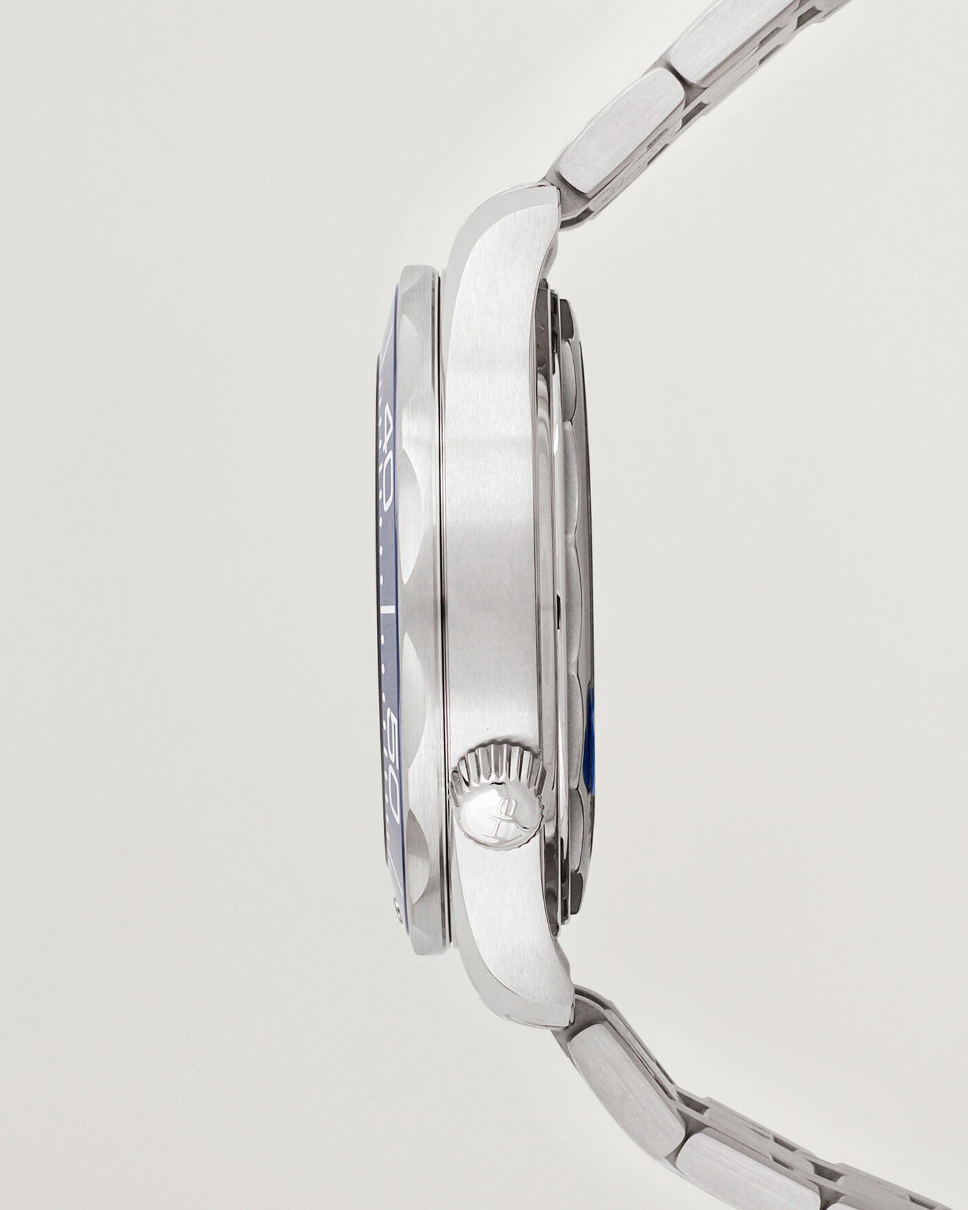 Men | Pre-Owned & Vintage Watches | Omega Pre-Owned | Seamaster 300M SMP 