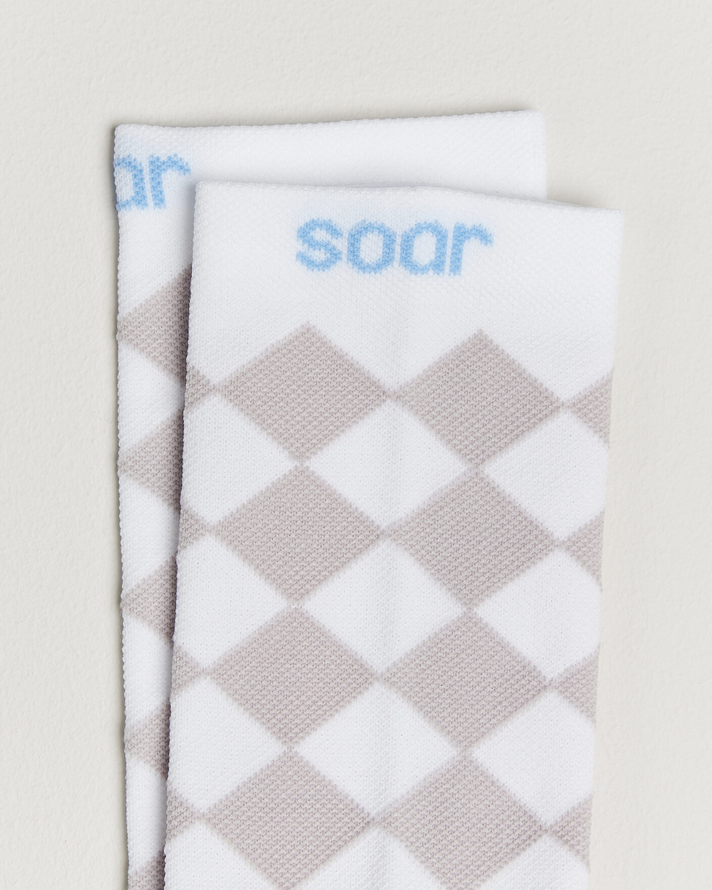 Men | Underwear & Socks | SOAR Running | Diamond Crew Sock White/Grey