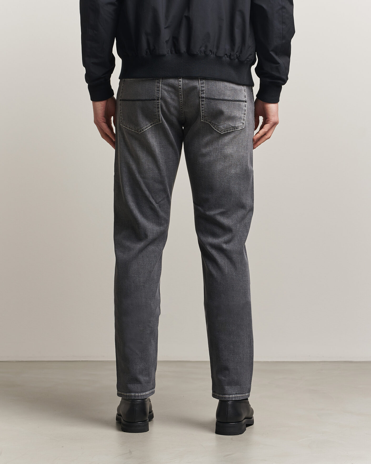 Men | Jeans | Tramarossa | Michelangelo Contrast Seam Stretch Jeans Dark Grey
