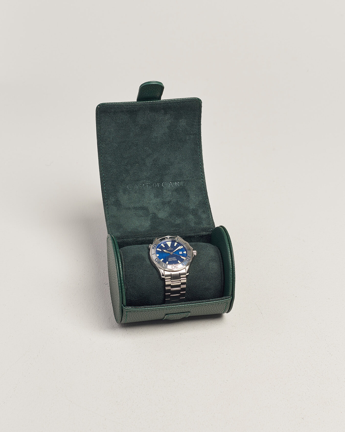 Men | Omega Pre-Owned Seamaster 300M SMP Electric Blue | Omega Pre-Owned | Seamaster 300M SMP Electric Blue