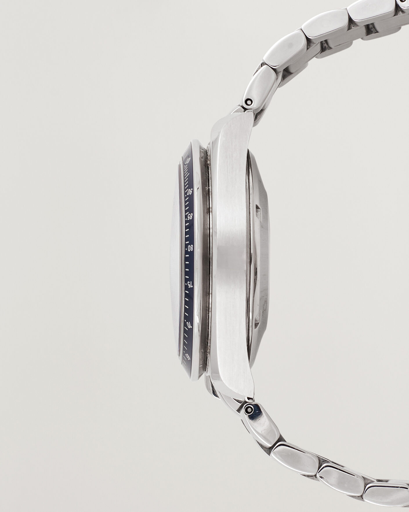 Men | Pre-Owned & Vintage Watches | Omega Pre-Owned | Speedmaster Date 