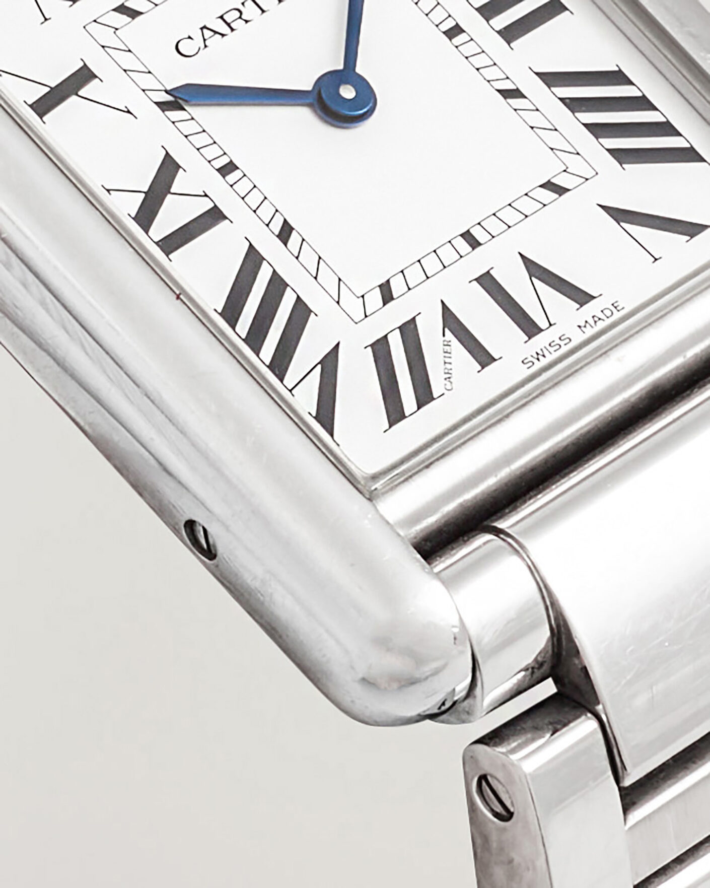 Men | Pre-Owned & Vintage Watches | Cartier Pre-Owned | Tank Must 