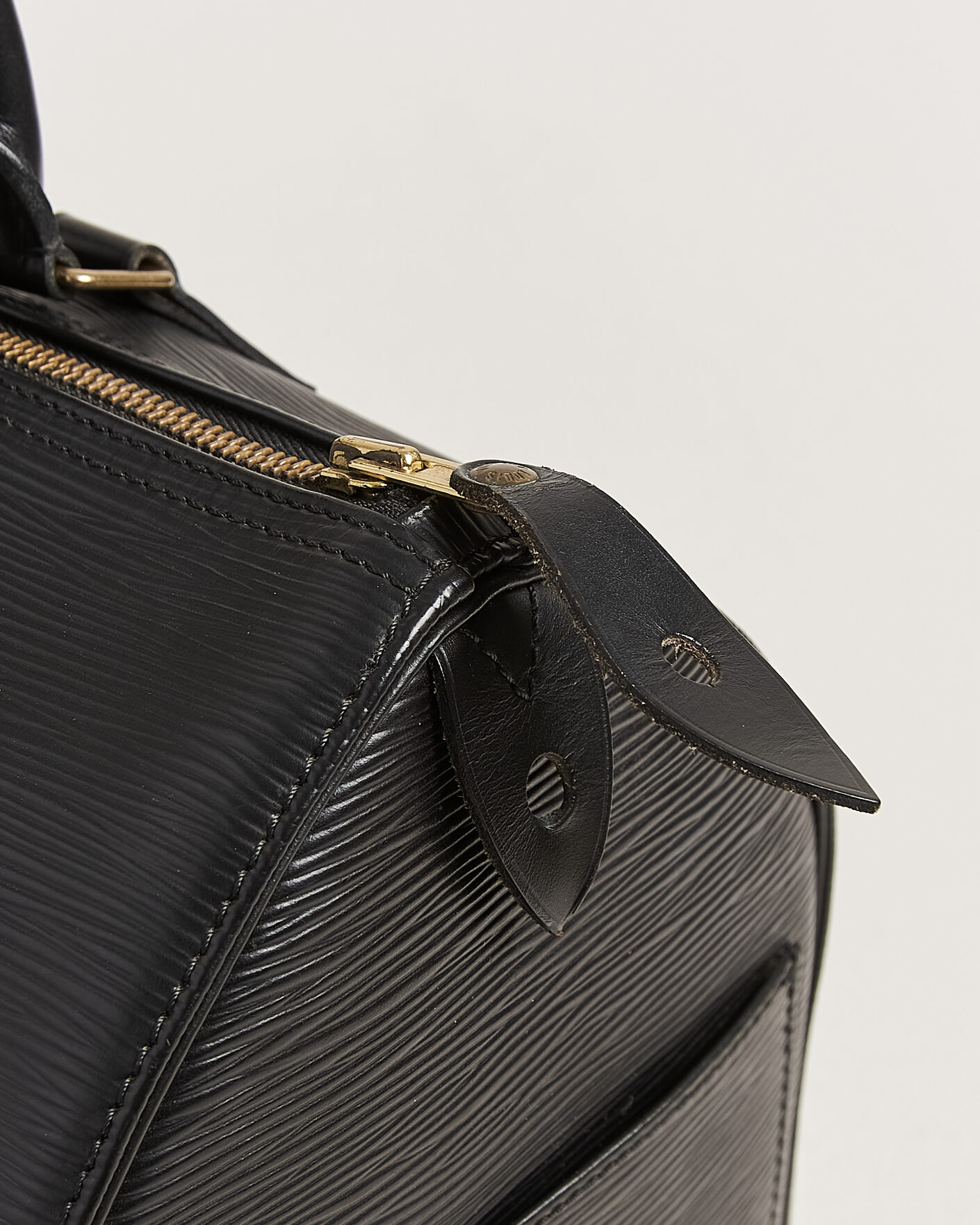 バッグ Speedy 50 epi leather What's in my vintage Louis Vuitton