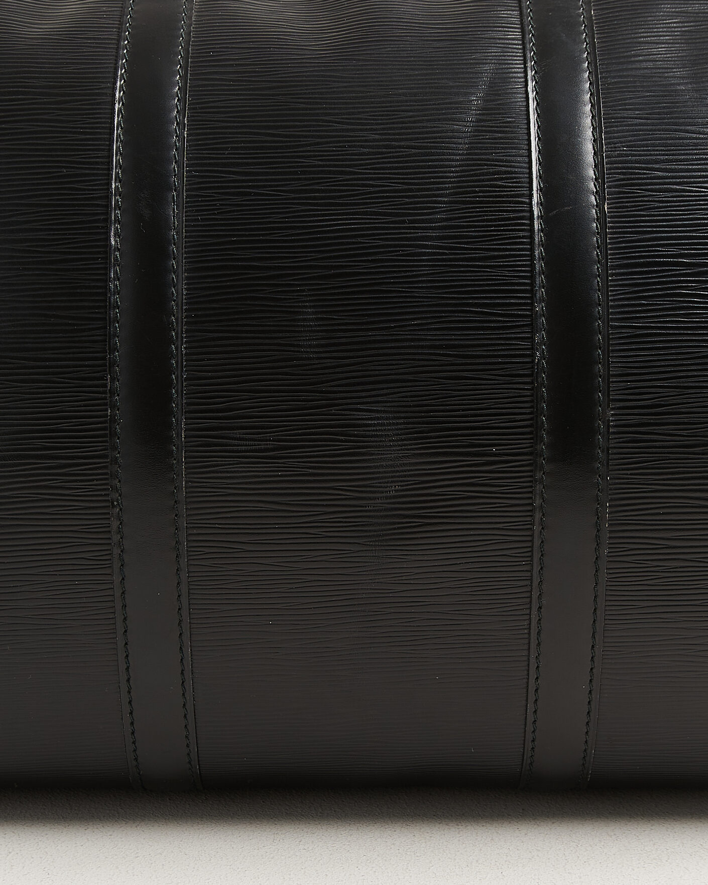 Men | Pre-Owned & Vintage Bags | Louis Vuitton Pre-Owned | Keepall 55 Epi Leather Black