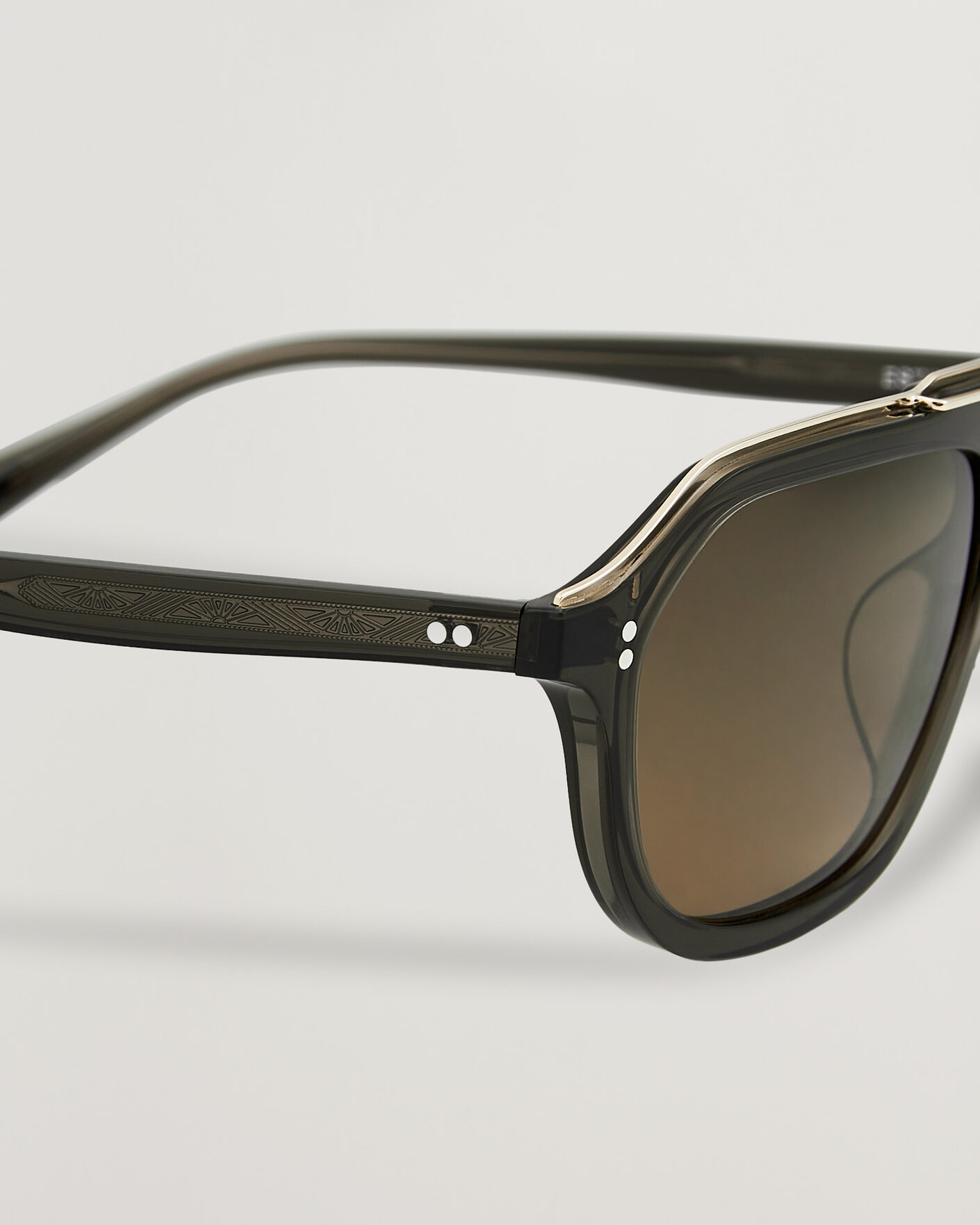 Men | Sunglasses | Oliver Peoples | Estin Sunglasses Inkwell