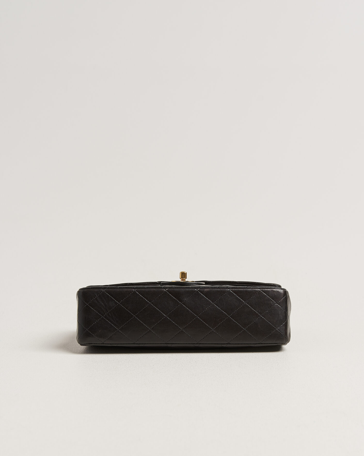 Men | Pre-Owned & Vintage Bags | Chanel Pre-Owned | Classic Medium Double Flap Bag Lambskin Black